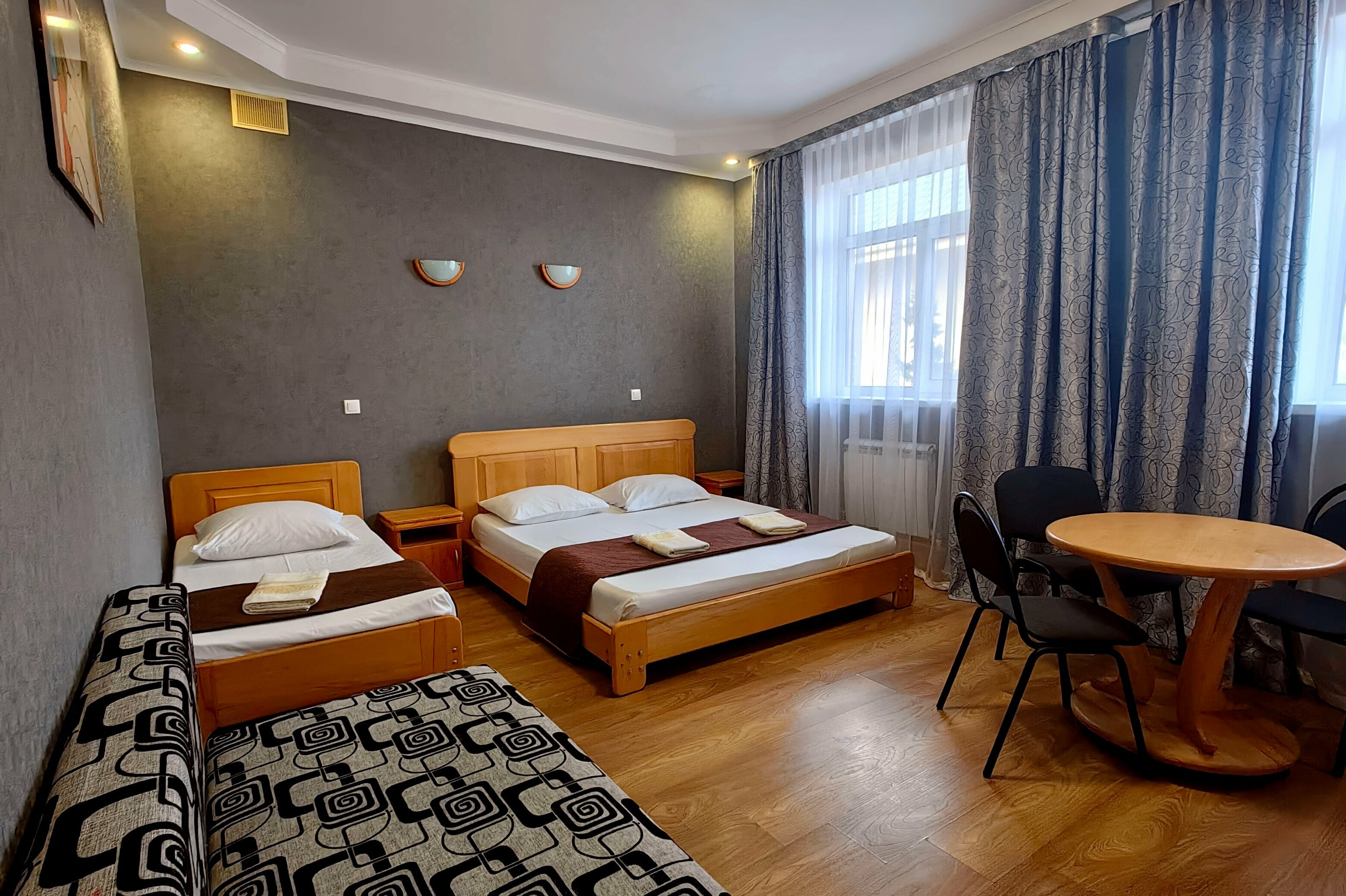 Стандартный трехместный номер