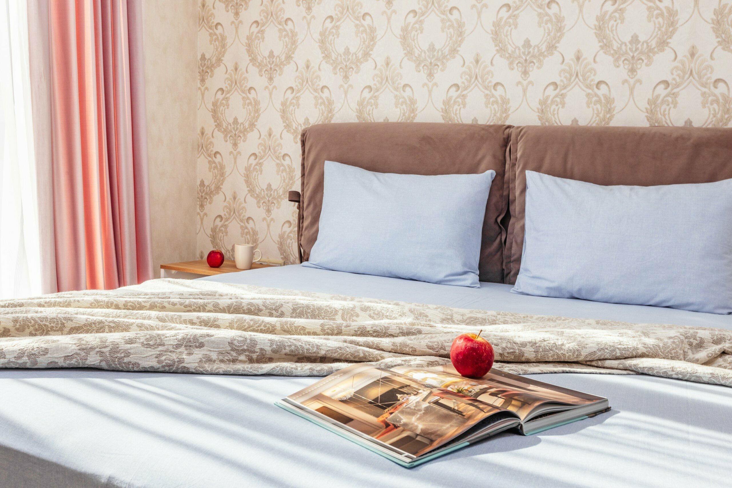 Апартаменты 2-комнатные для 5-х с балконом