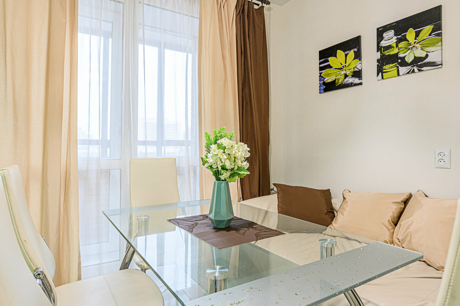 Cемейный номер с собственной ванной комнатой