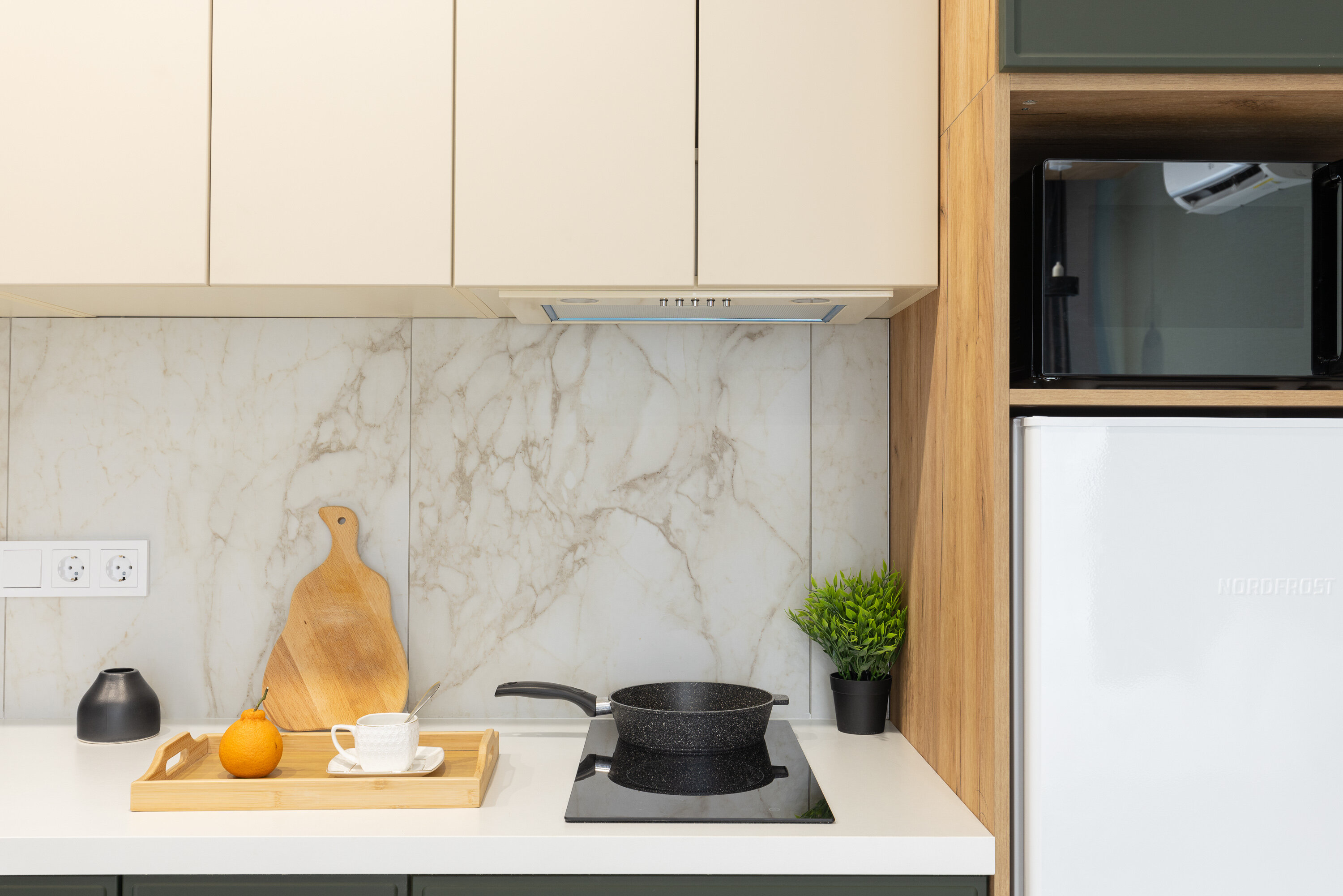 Студия трехместная