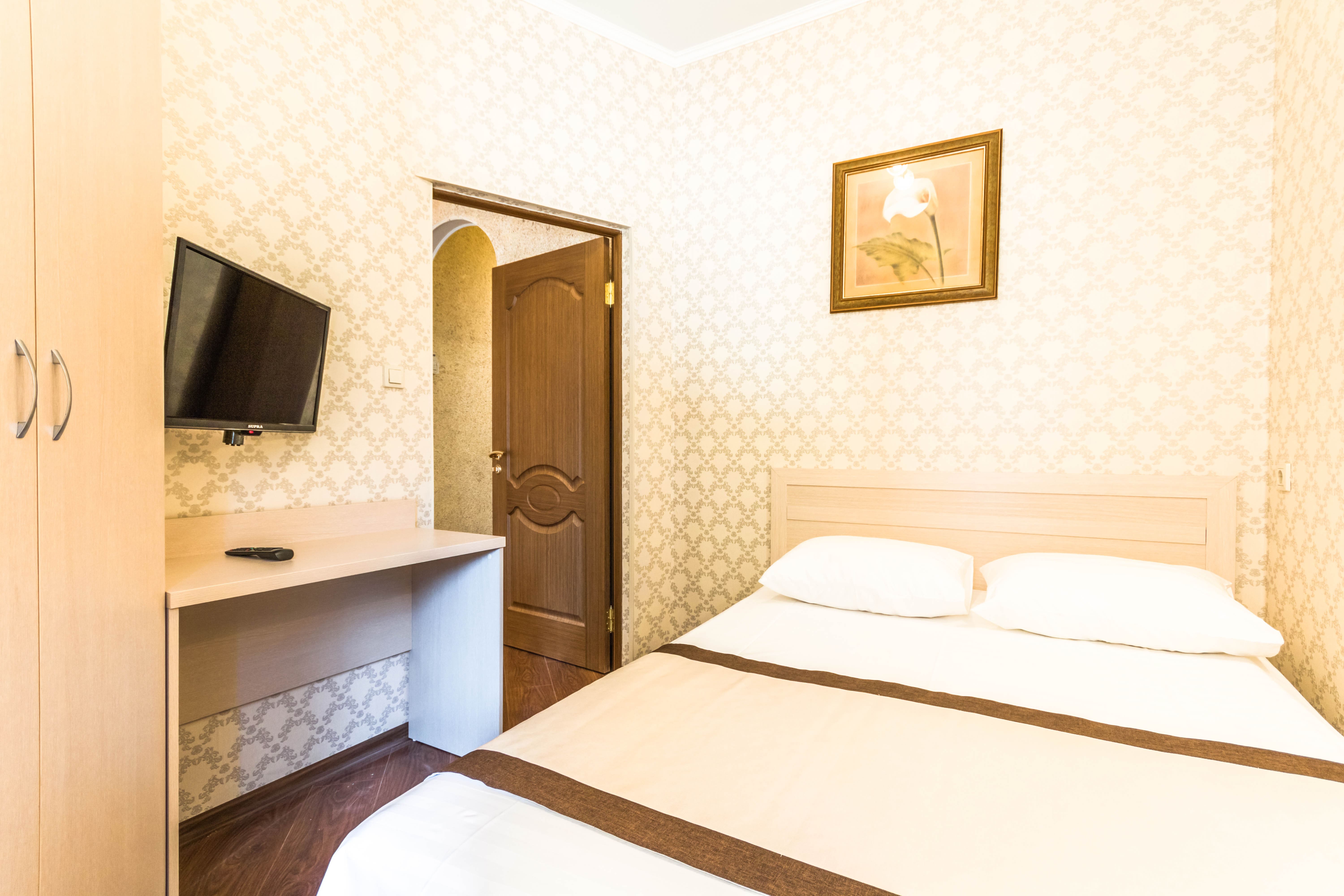 Номер 3-х местный 2-х комнатный c кухней и верандой