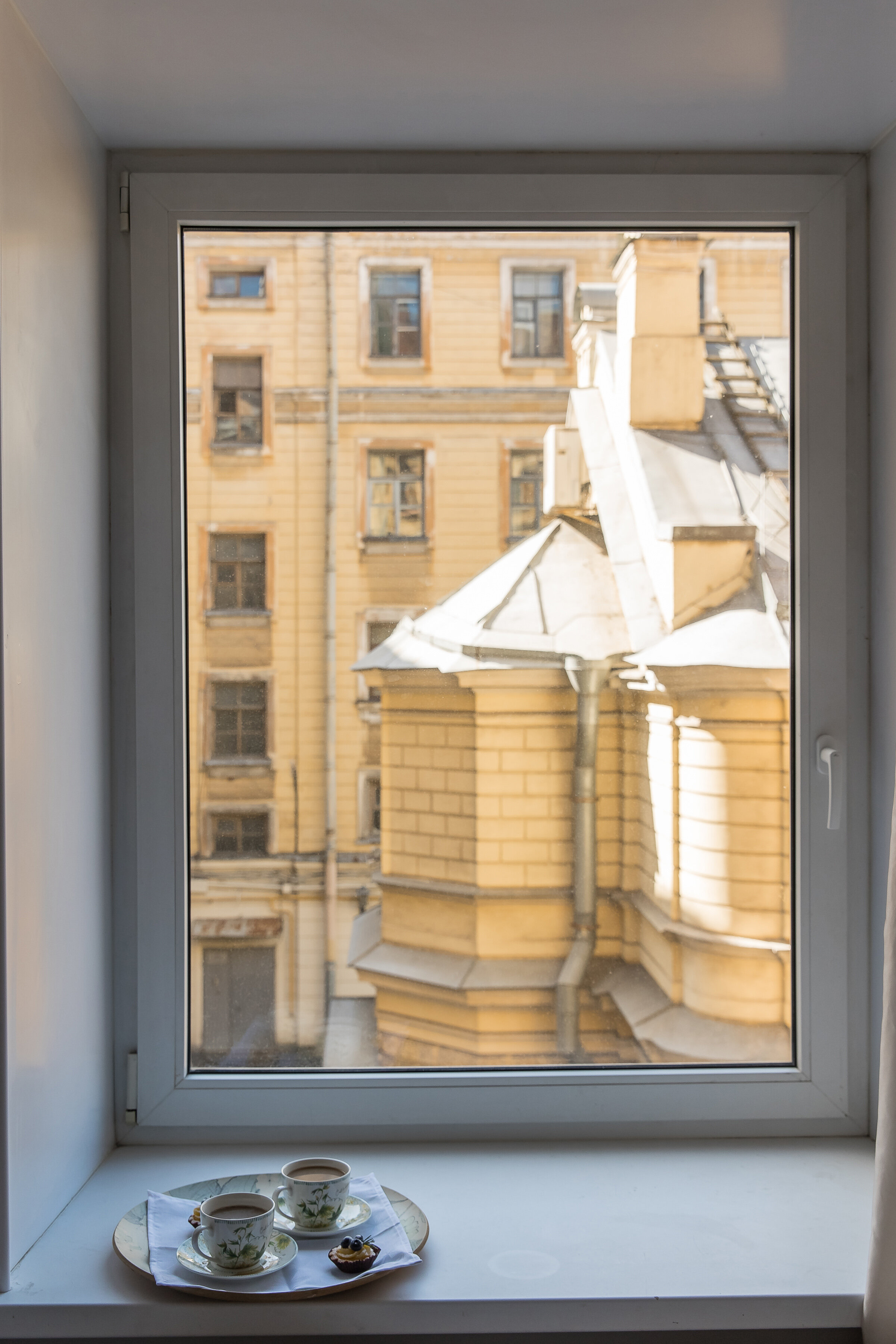 Уютный небольшой номер с новым ремонтом и собственной ванной комнатой рядом с номером