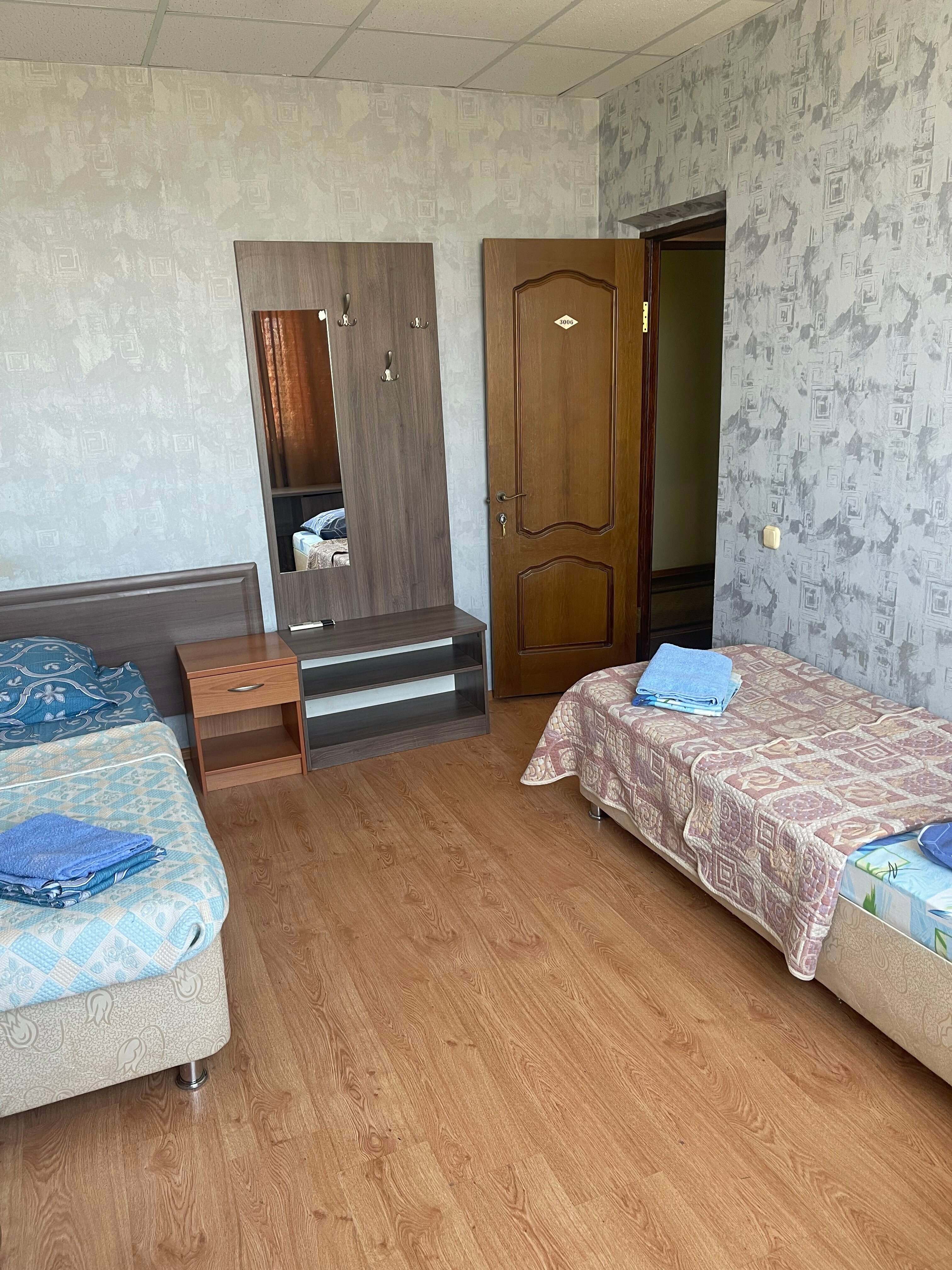 Двухместный номер эконом-класса с 1 кроватью или 2 отдельными кроватями