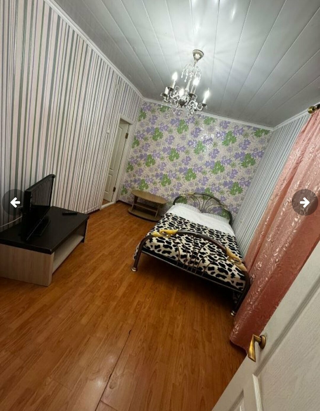 Домик  2-х комнатный с кухней