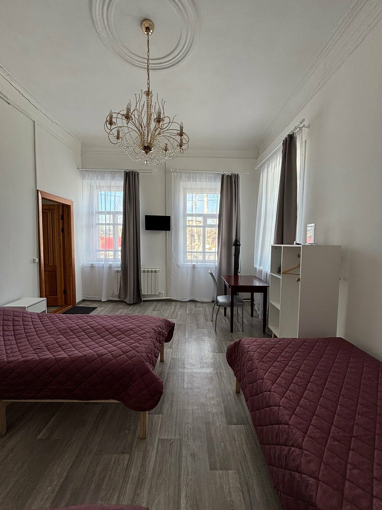 Трехместный номер с душем