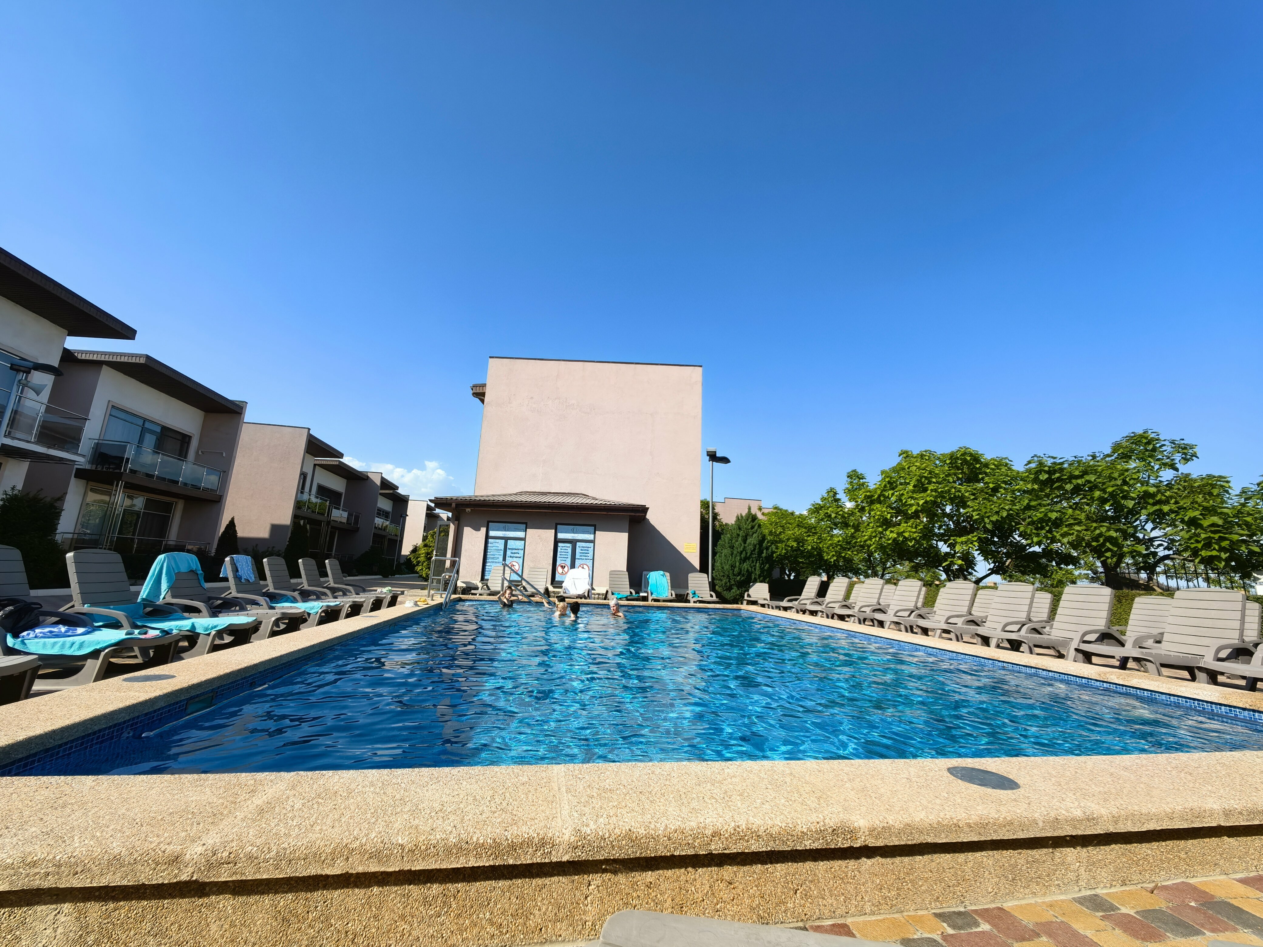 Семейный номер с видом на море