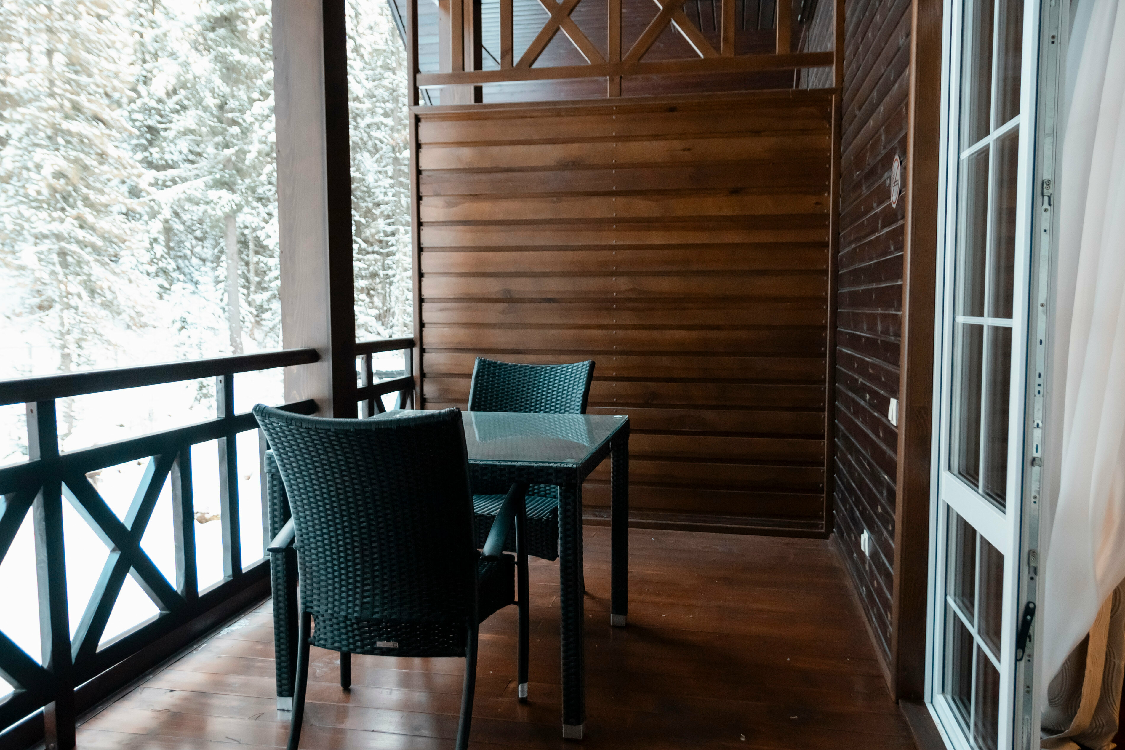 Трехместный номер с балконом