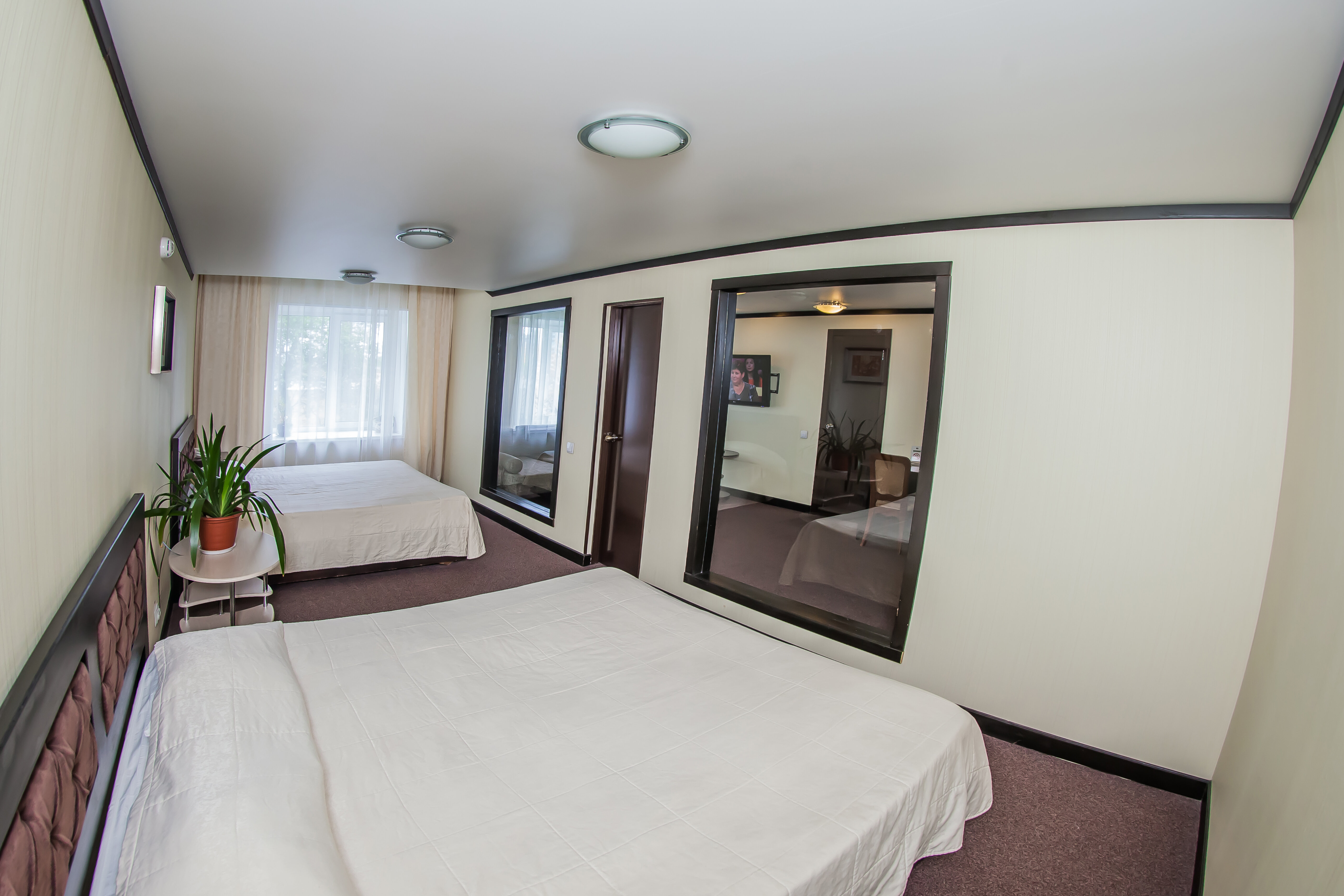 301 2-х местный номер "Люкс"