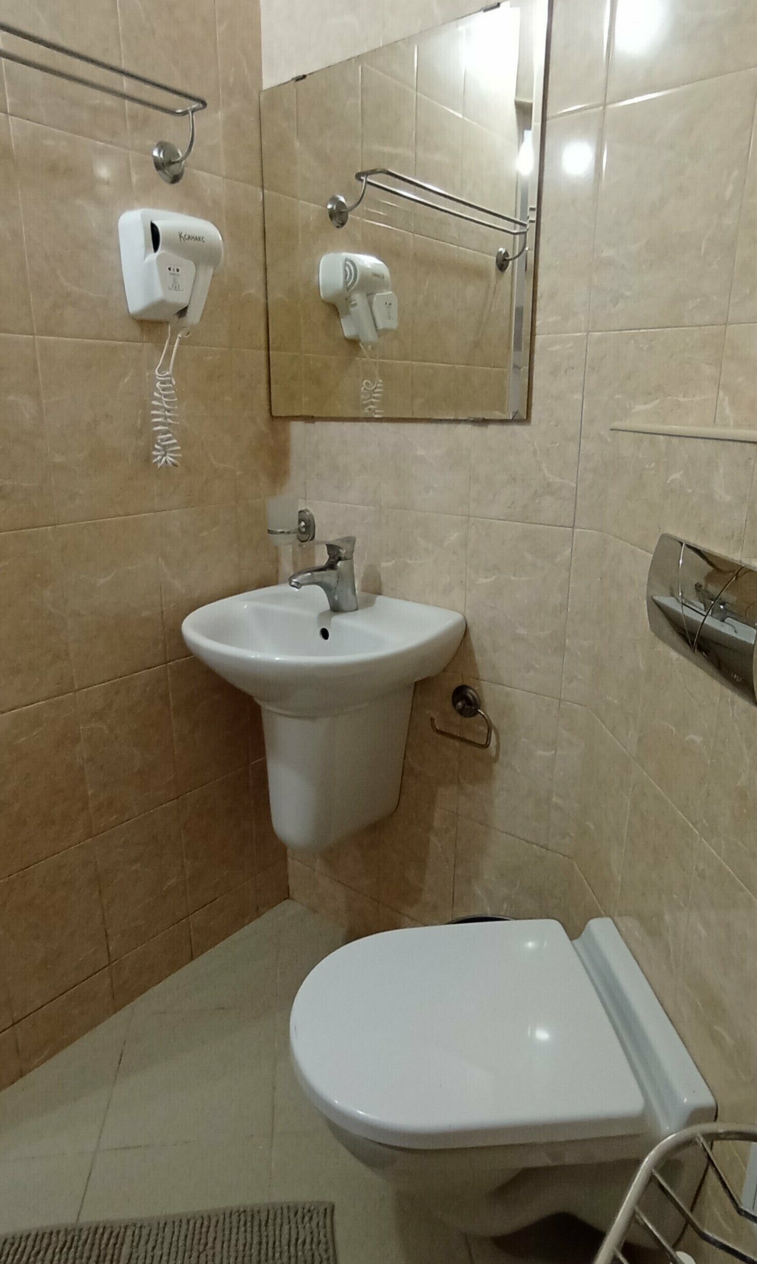 Четырехместный номер стандарт 2(1+1)+диван