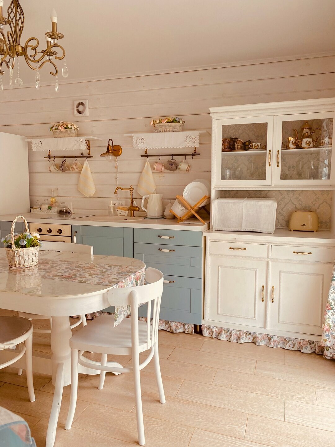 Гостевой дом с авторским дизайном в стиле "Прованс"