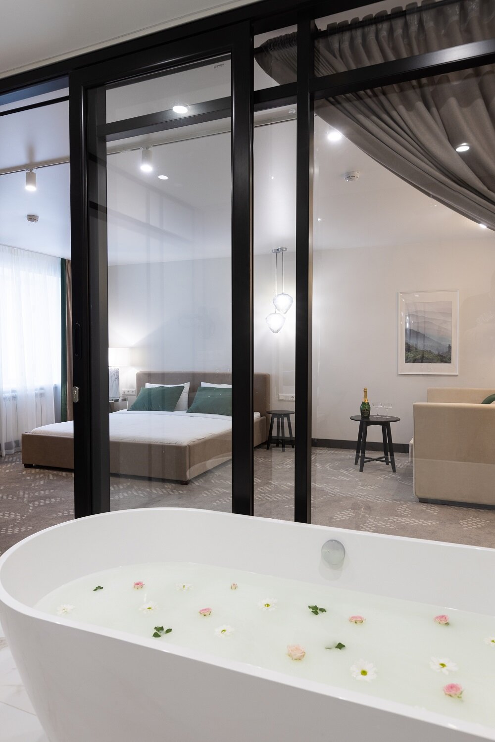 Люкс Модерн №1