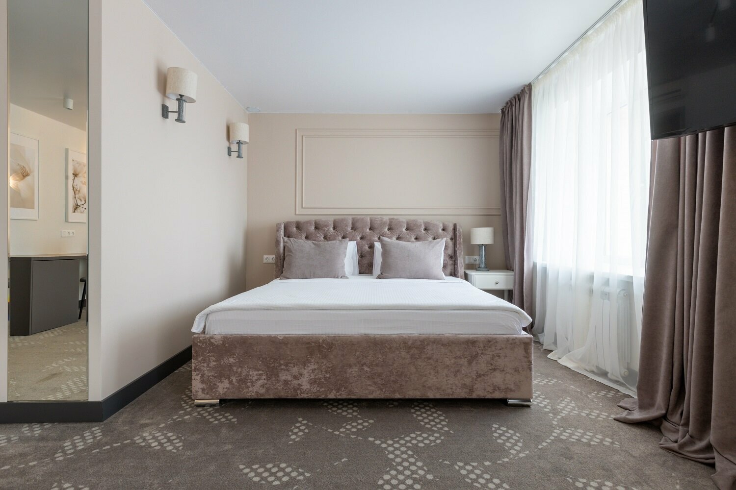 Джуниор Сюит №1