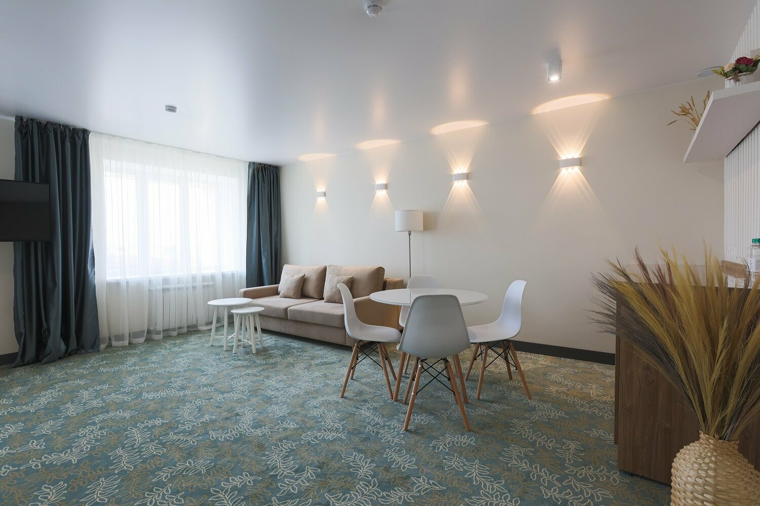 Джуниор Сюит №3