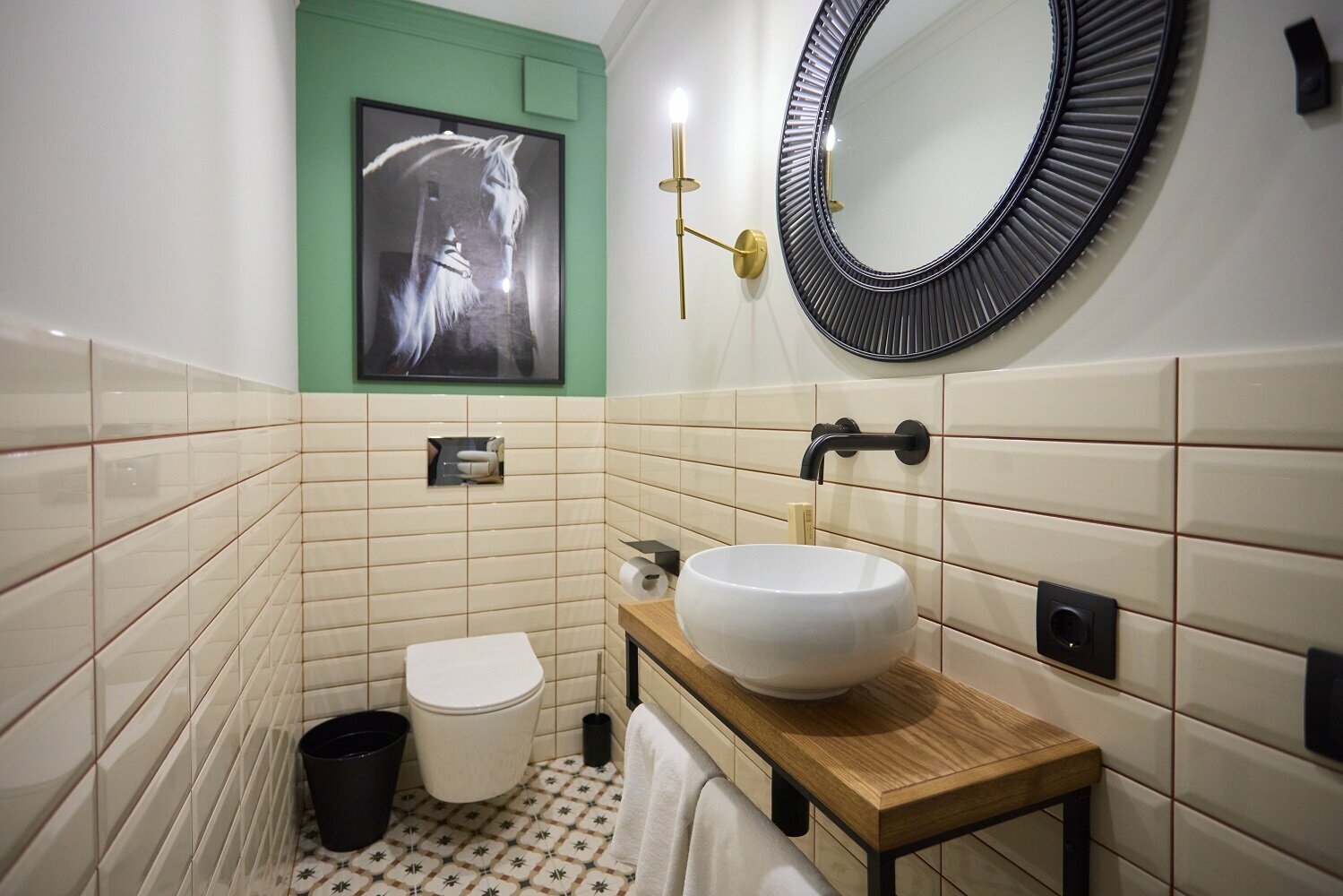 Бизнес двухкомнатный