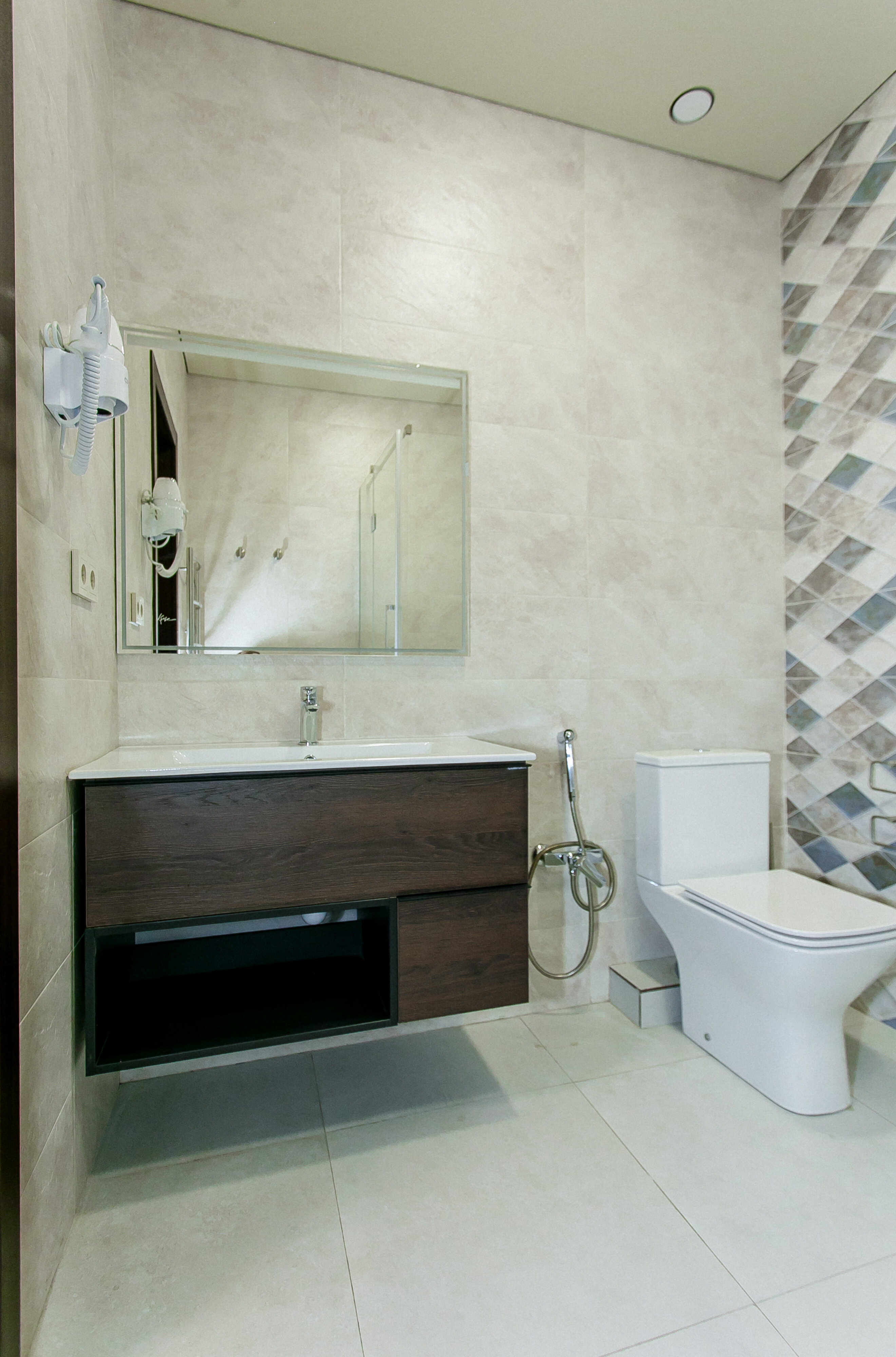 Двухкомнатный Люкс с видом на море и балконом