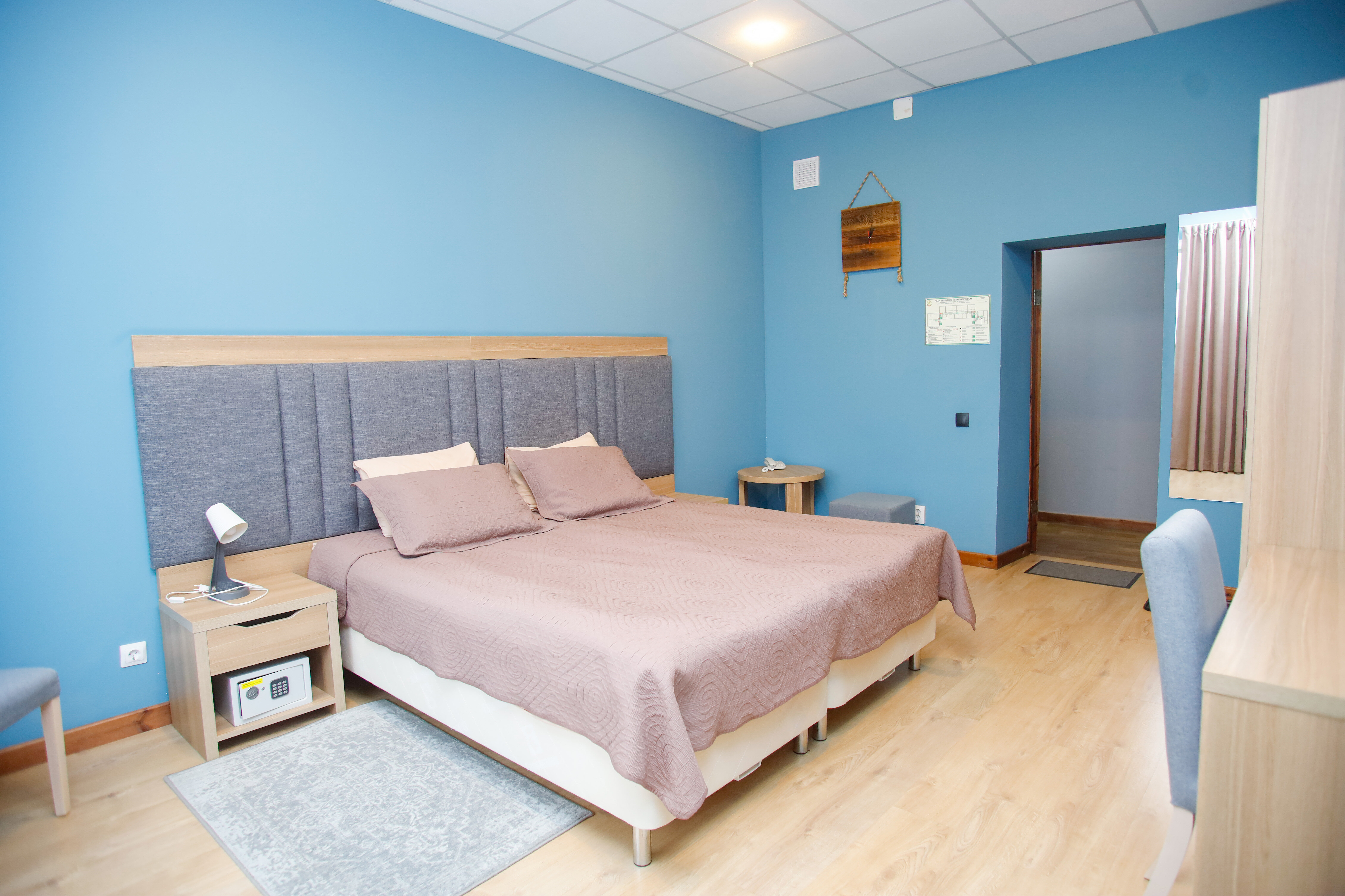 Улучшенный двухместный номер с 1 кроватью