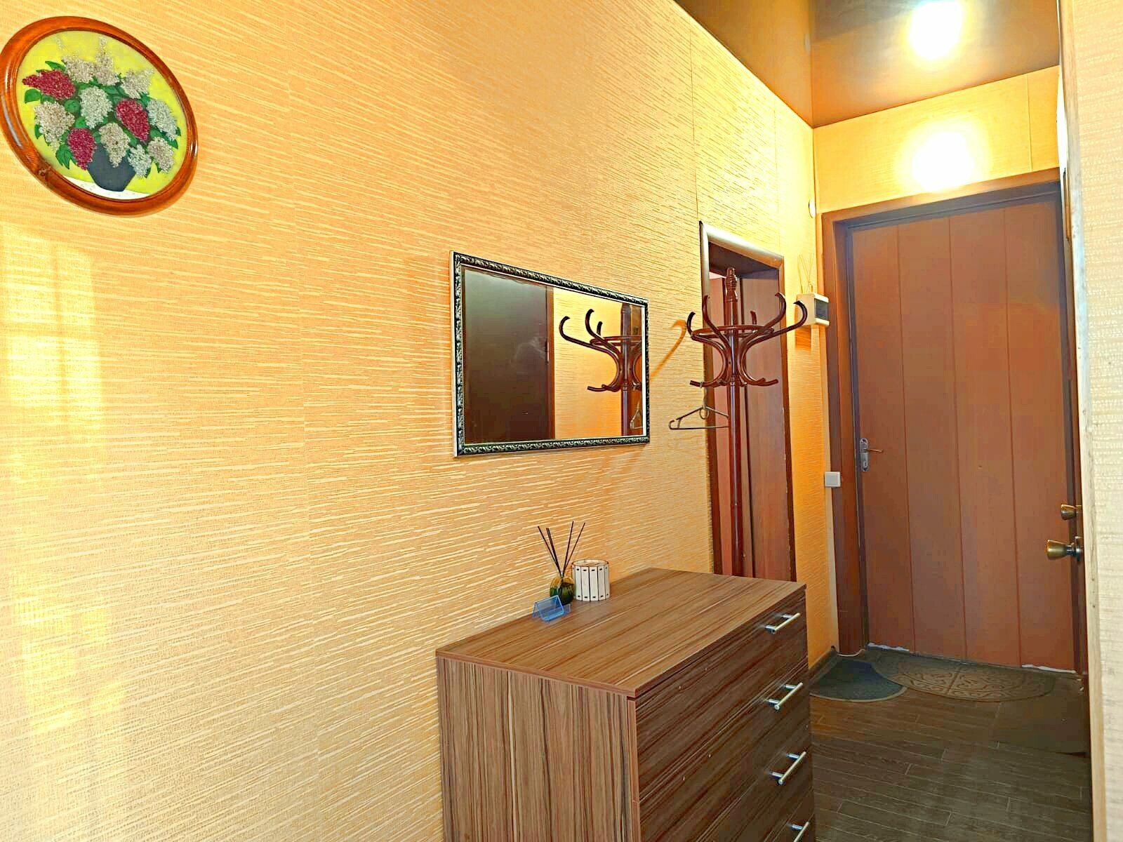 Однокомнатная, трехместная квартира