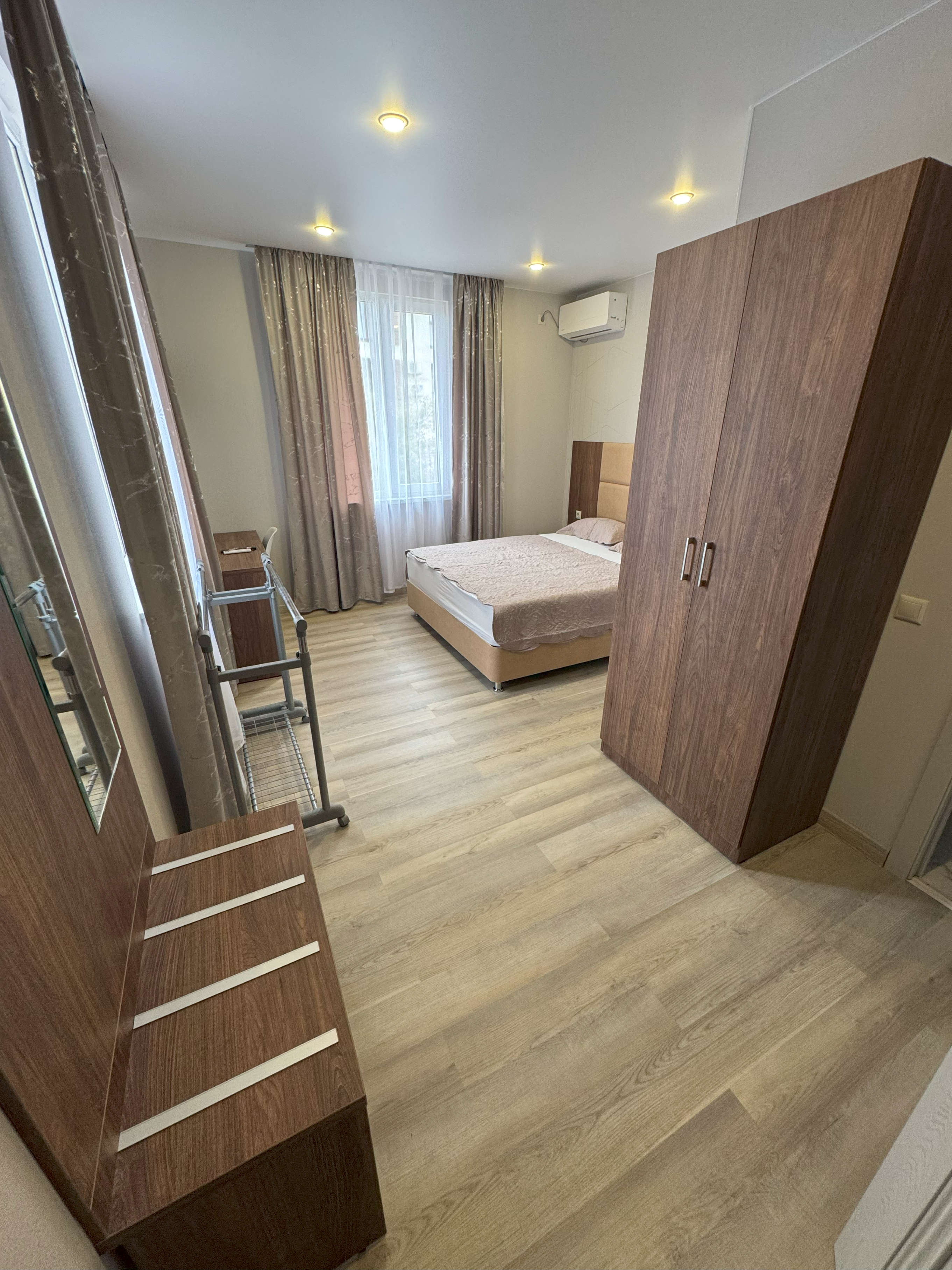 Большой двухместный номер с 1 кроватью