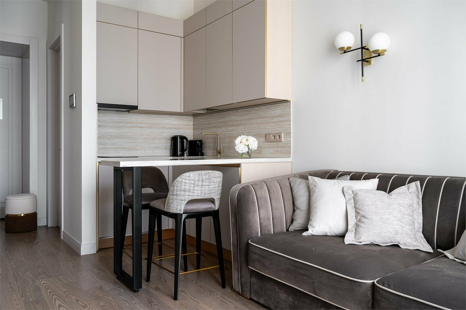 Улучшенный апартамент с балконом "Хвойные Вершины"