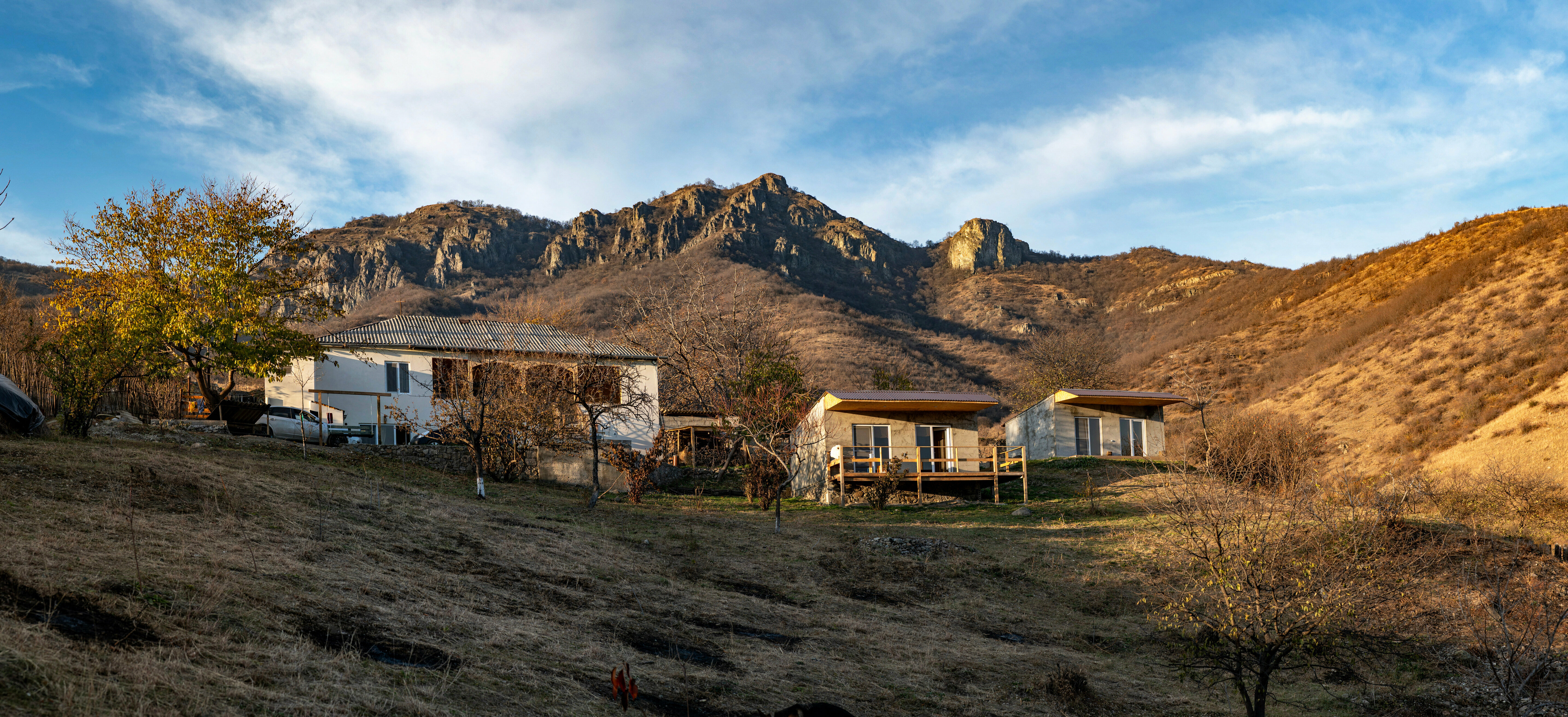 Двухкомнатный семейный номер с собственным душем