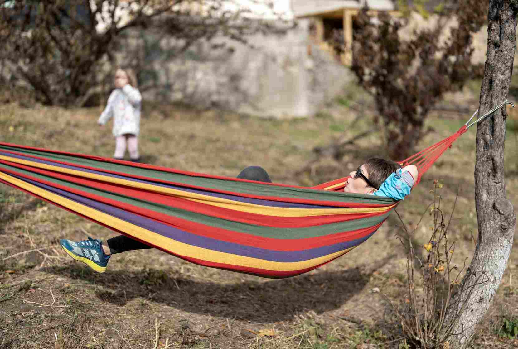 Койко-место в номере с видом на горы с четырьмя кроватями