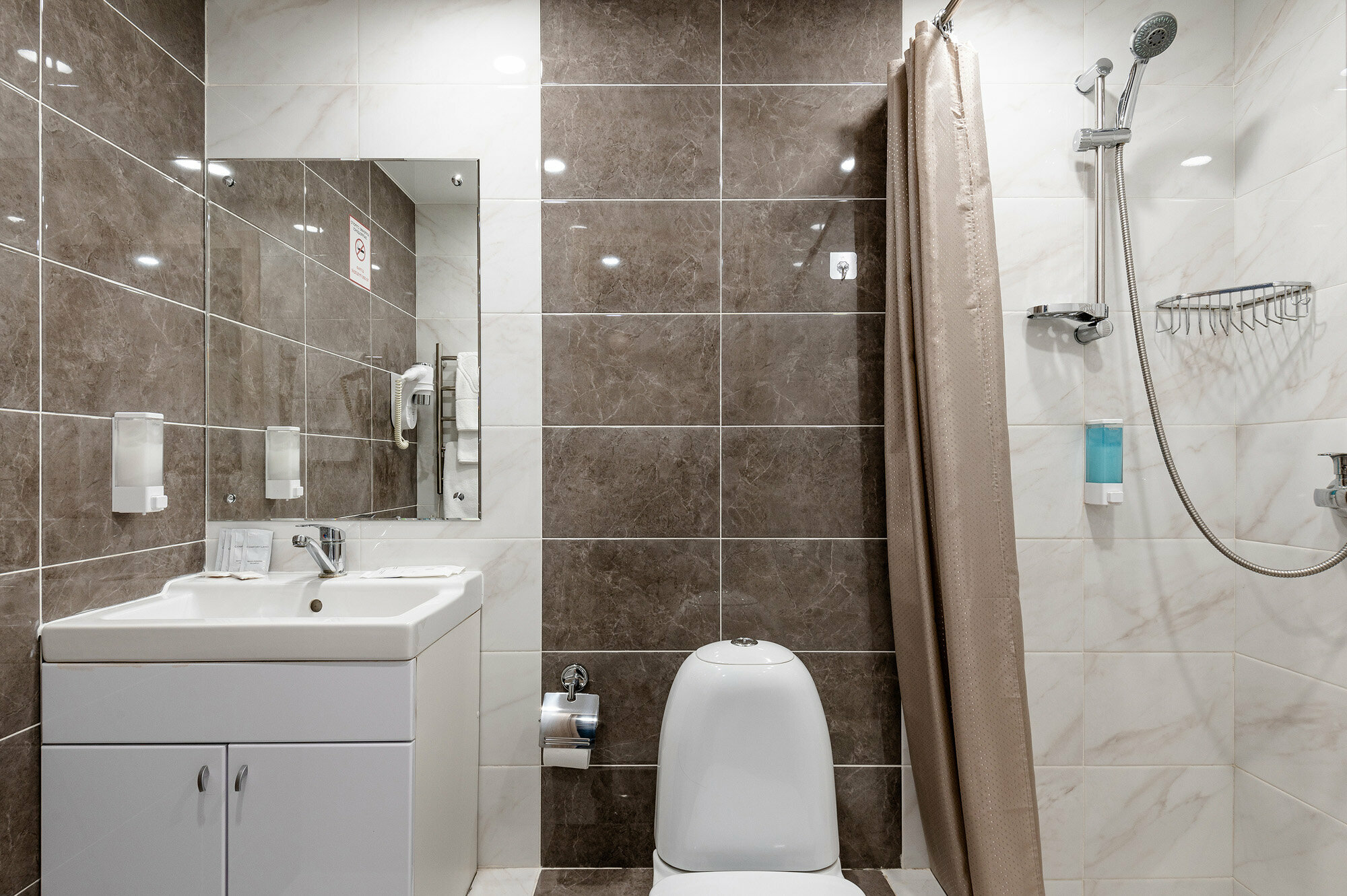 Стандартный трехместный номер