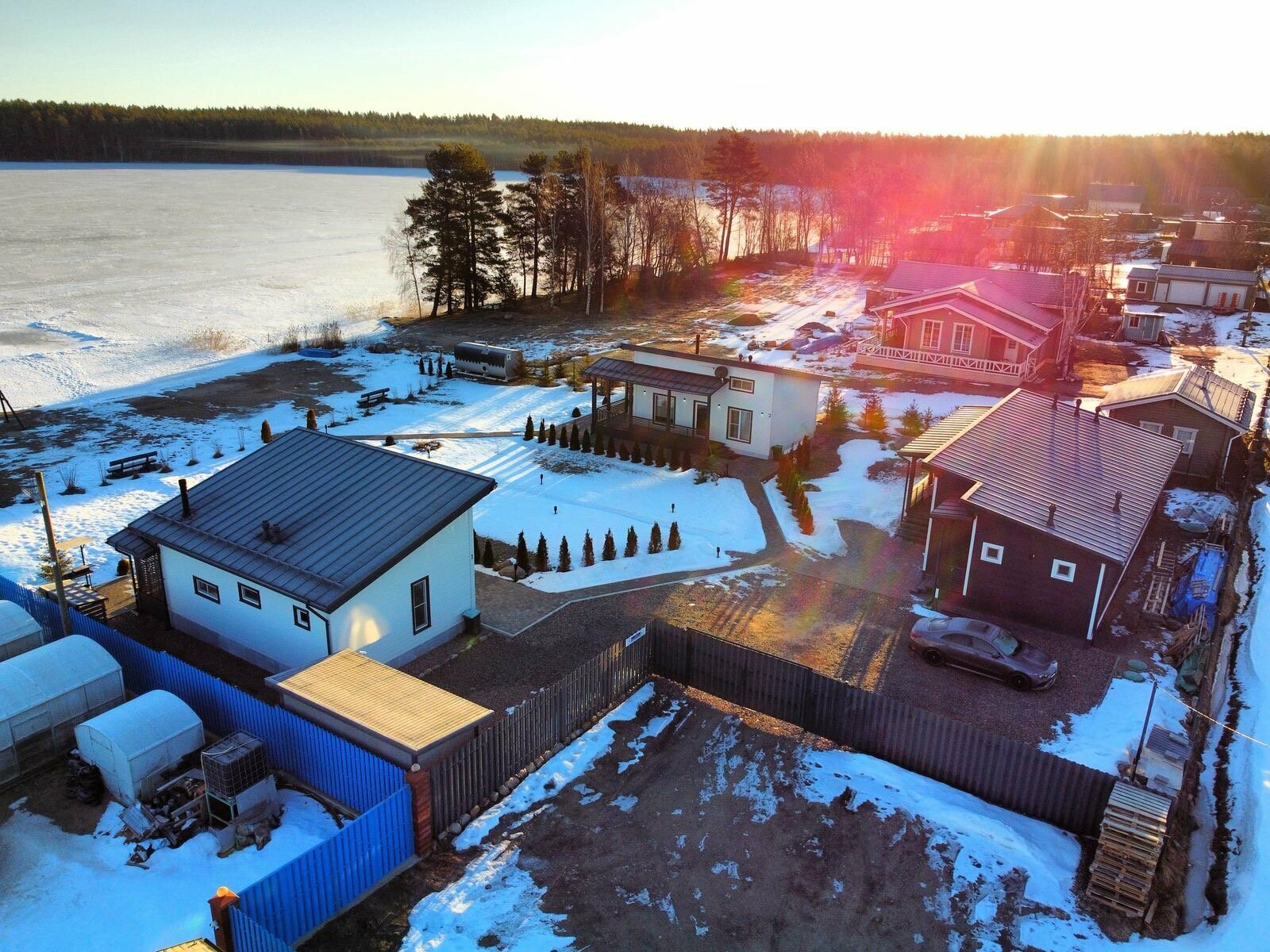 Коттедж с видом на озеро