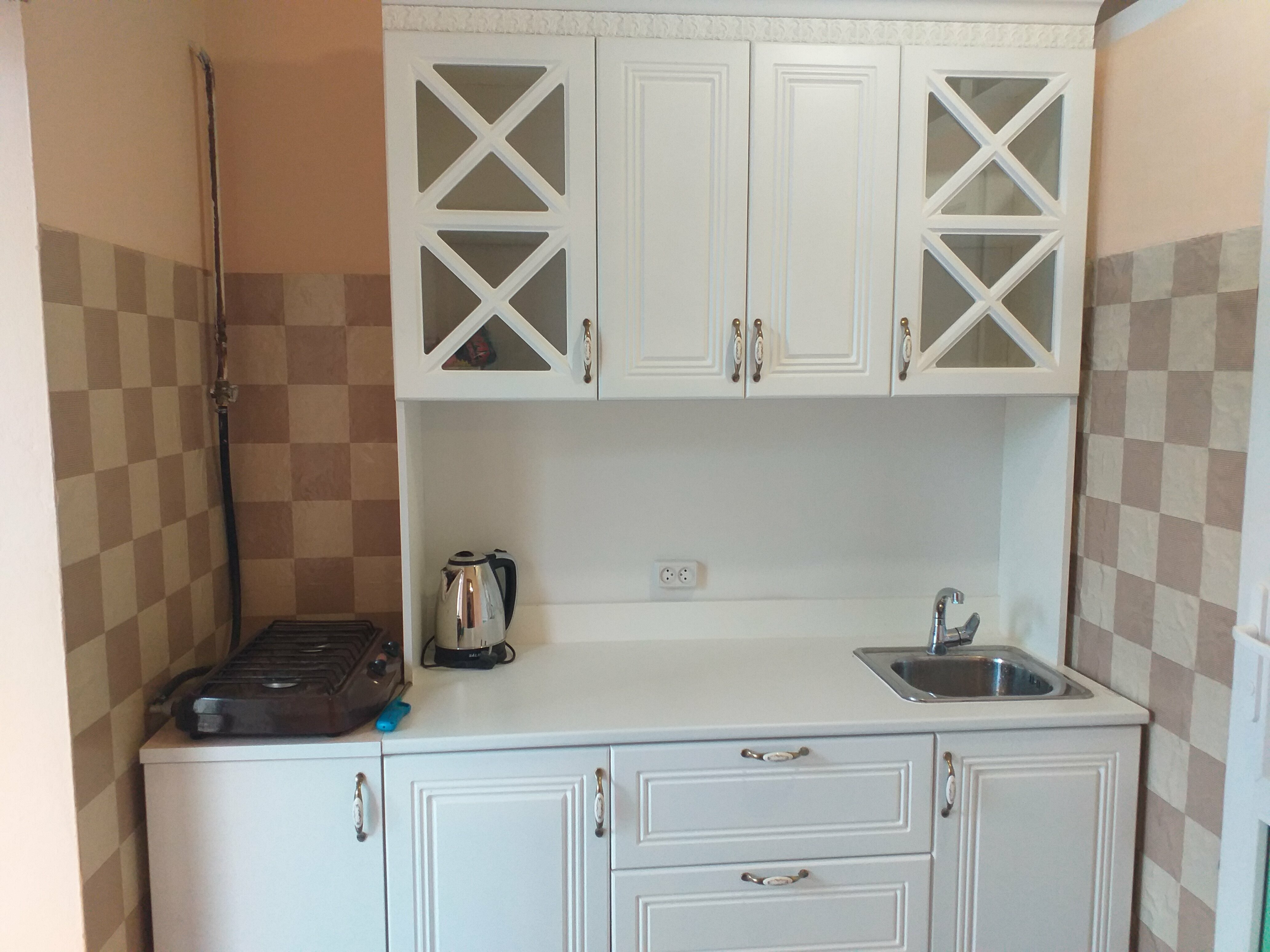 Трехместный номер с видом на бассейн