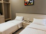 Представительский номер с 2 односпальными кроватями (Deluxe) в Aurora Hotel