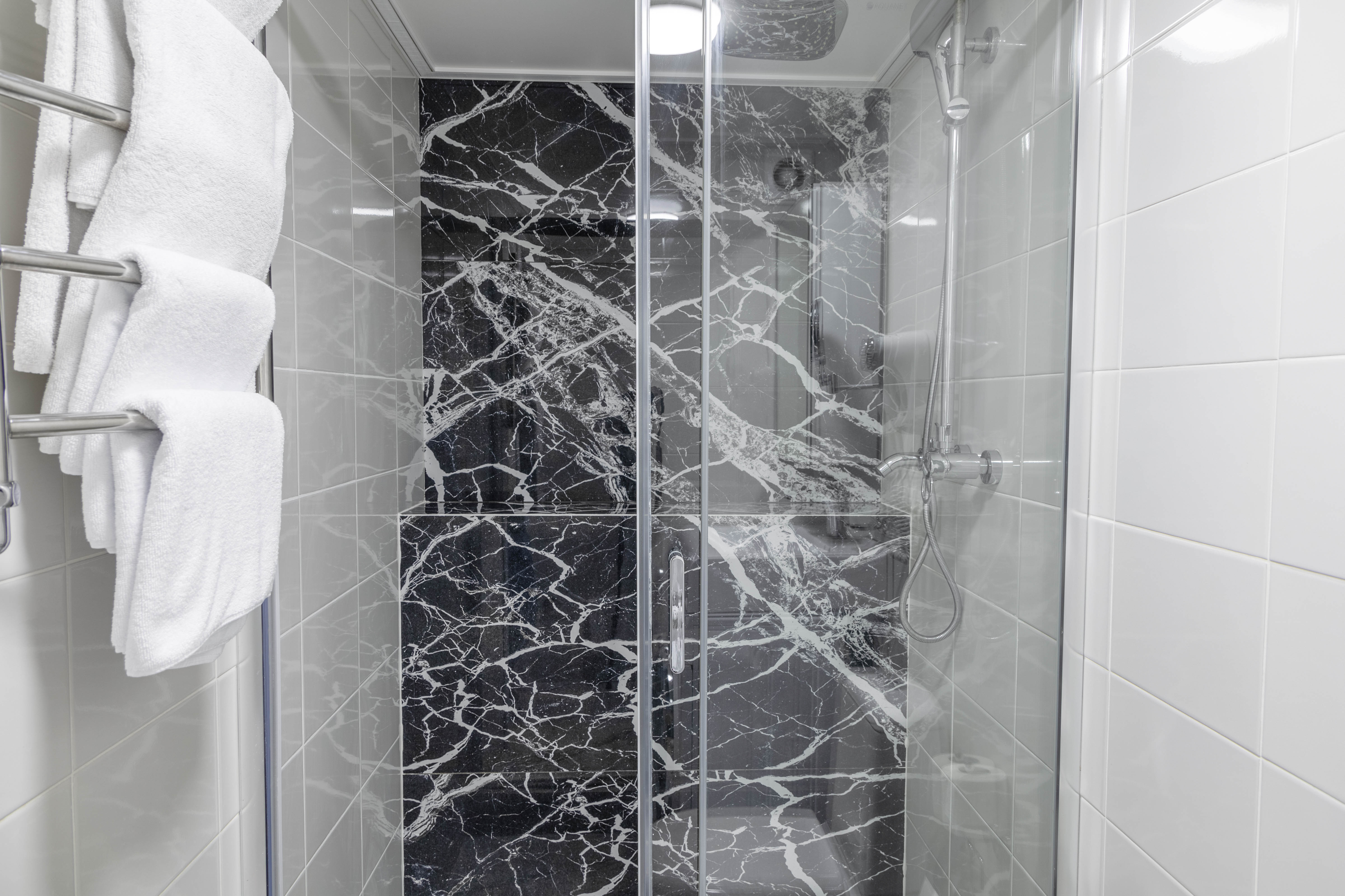 Студия двухуровневая