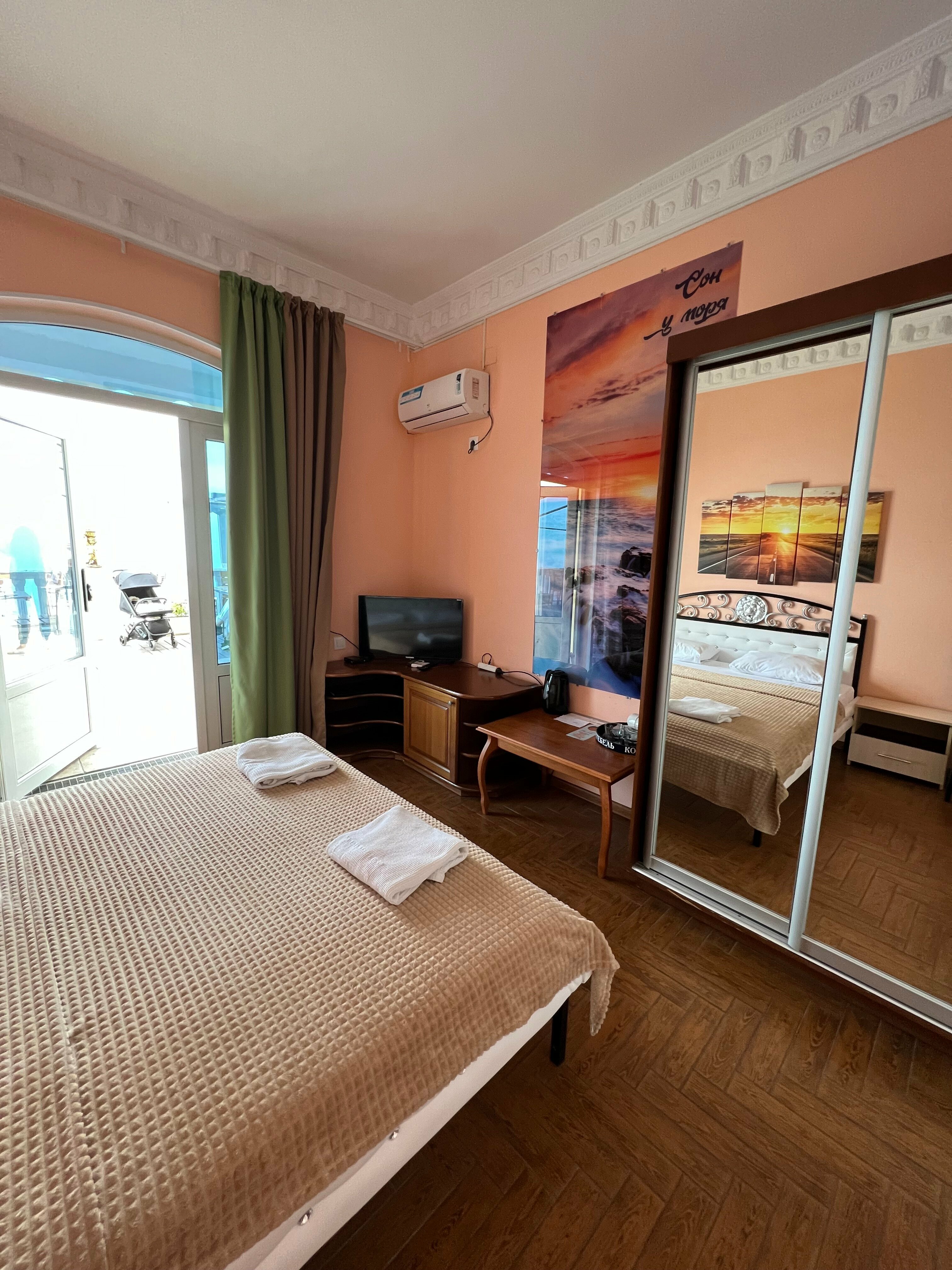 Номер-студия с террасой