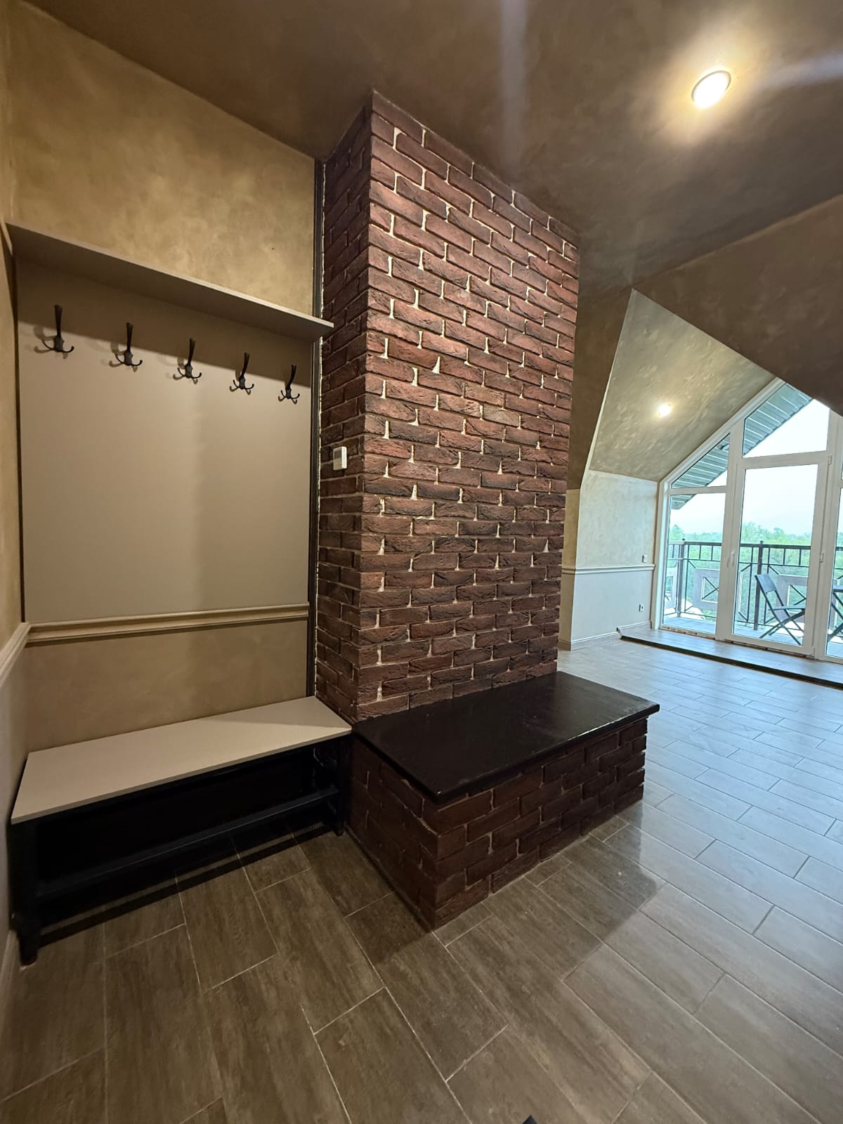 Семейные апартаменты Люкс на верхнем этаже с балконом