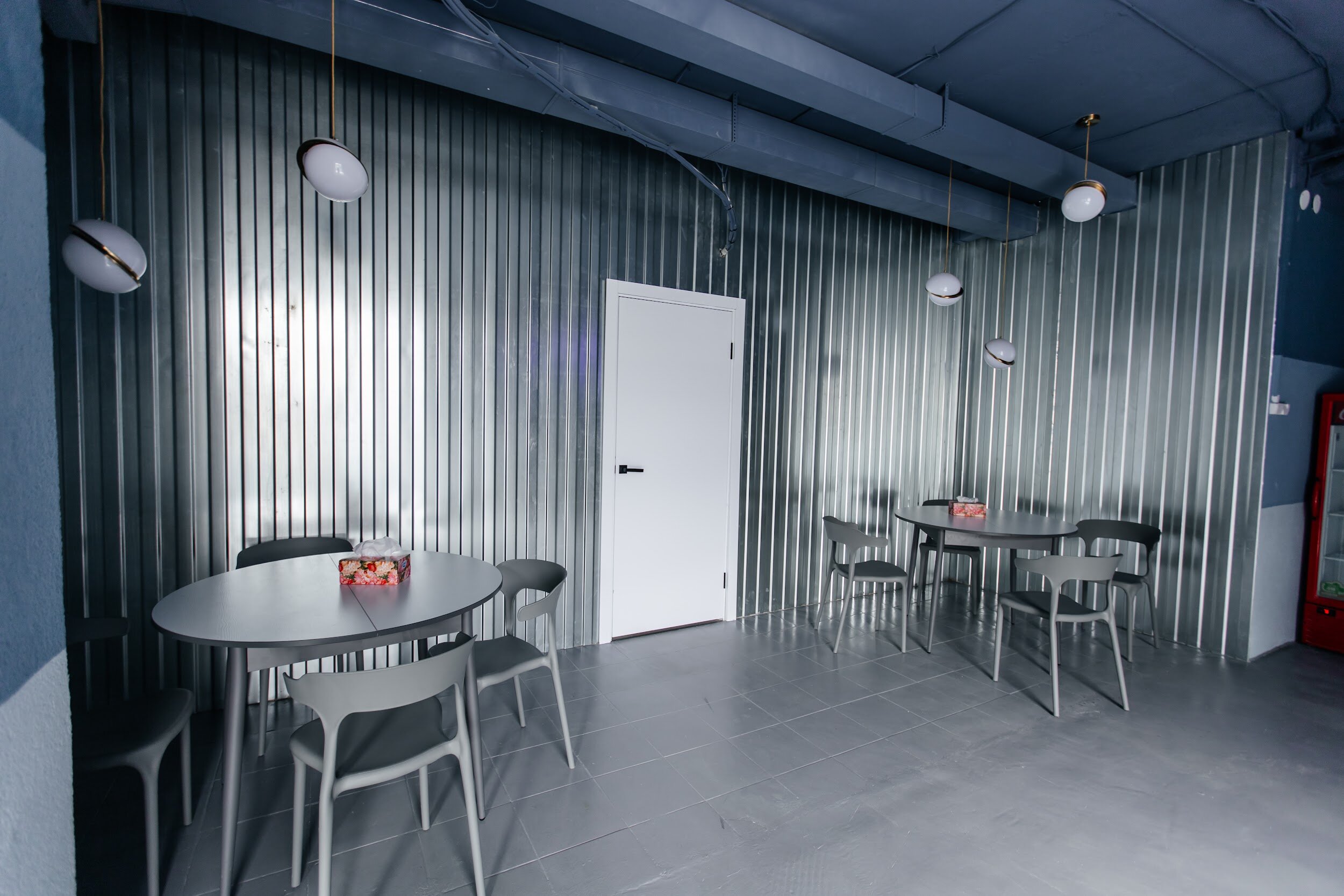 Двухместная капсула