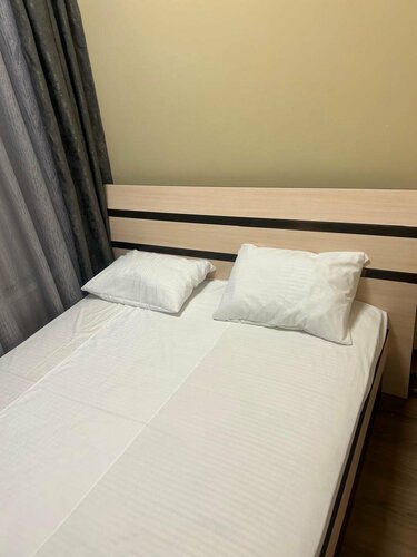 Трехместный номер «Комфорт» с душем