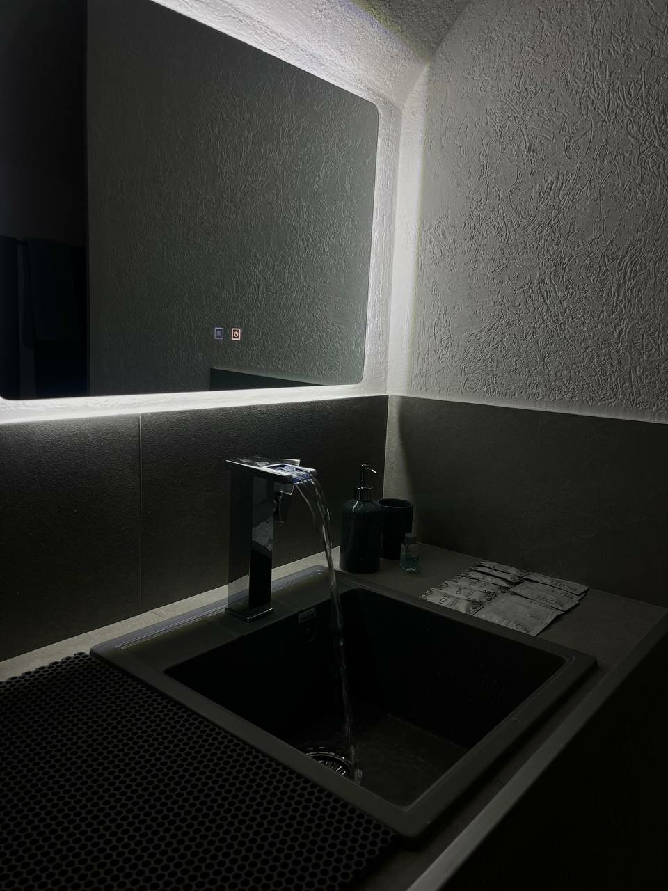 Семейный номер с видом на Борисоглебский монастырь