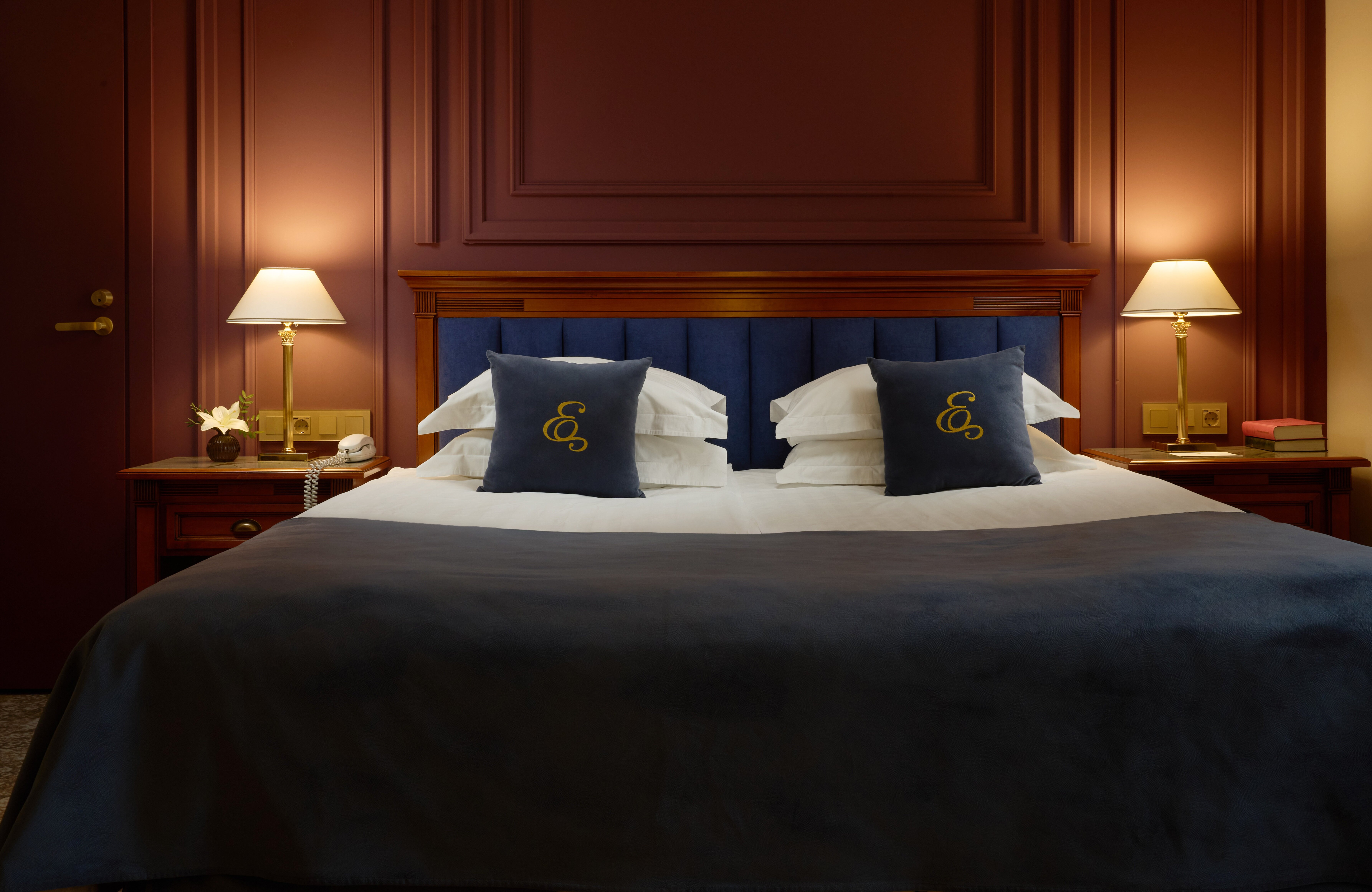 Номер Делюкс