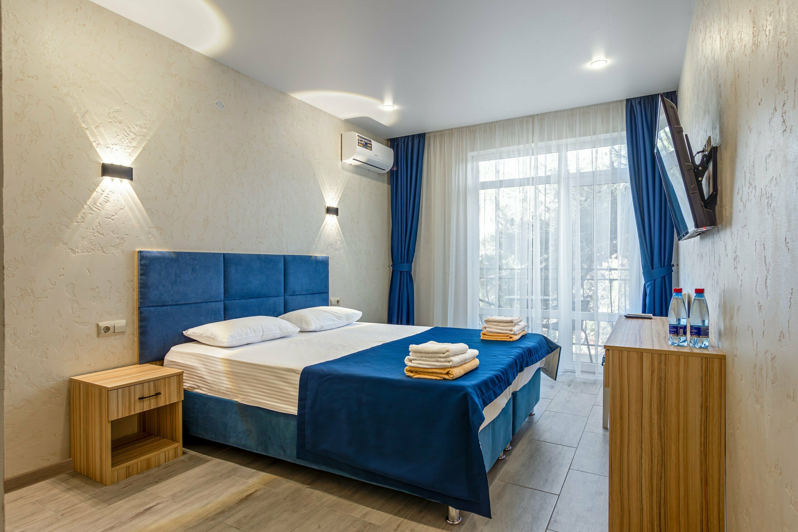 Двухместный номер Deluxe с кроватью размера "KingSize" и балконом