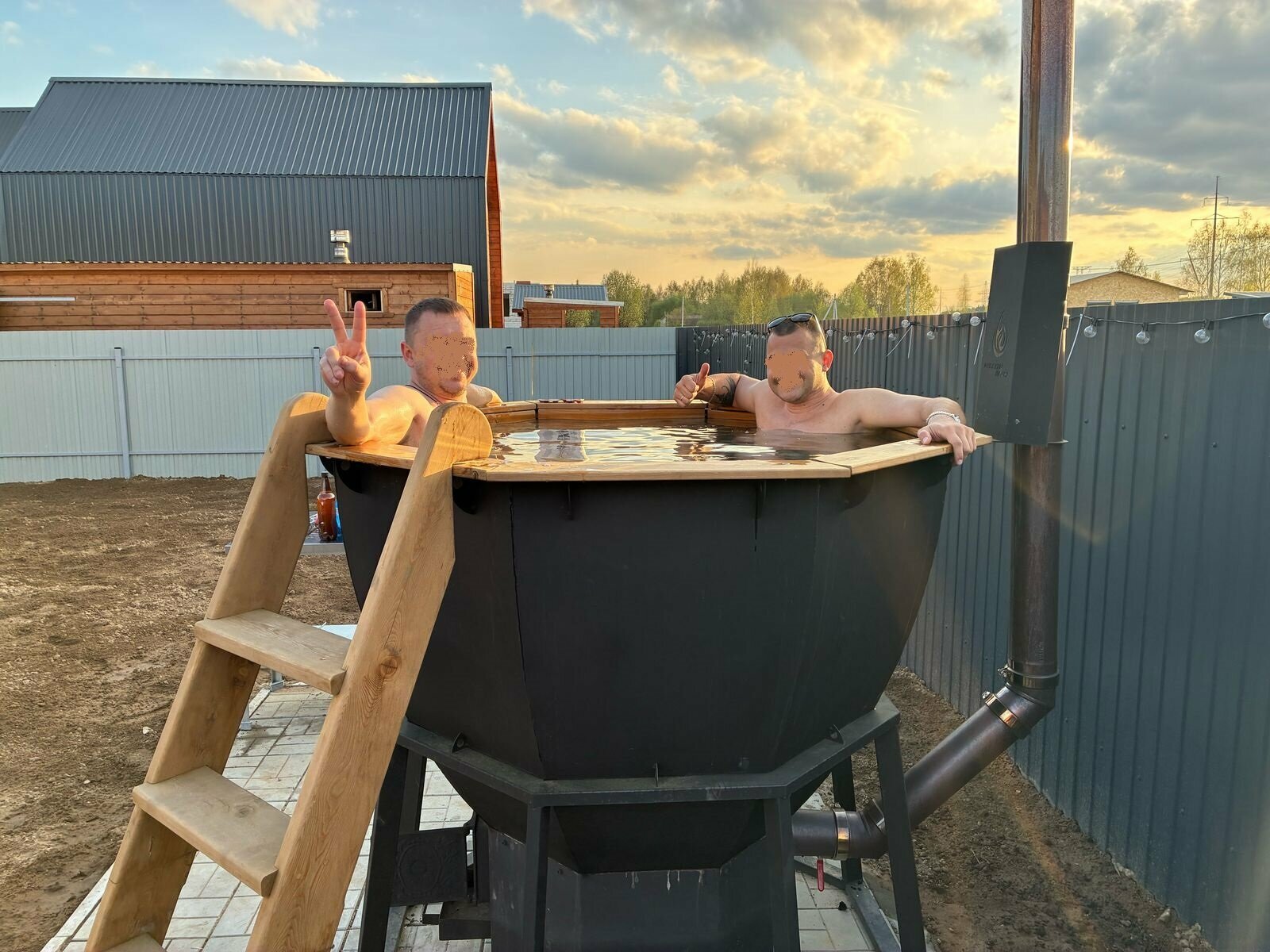 Каменный дом