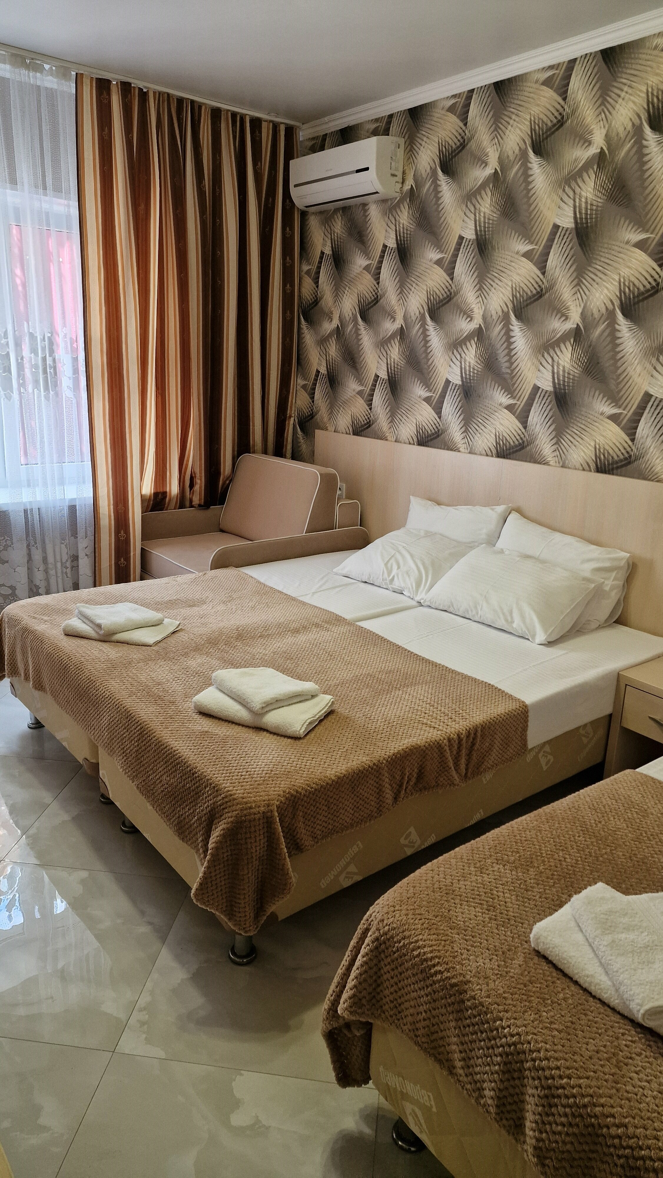 Классический трехместный номер