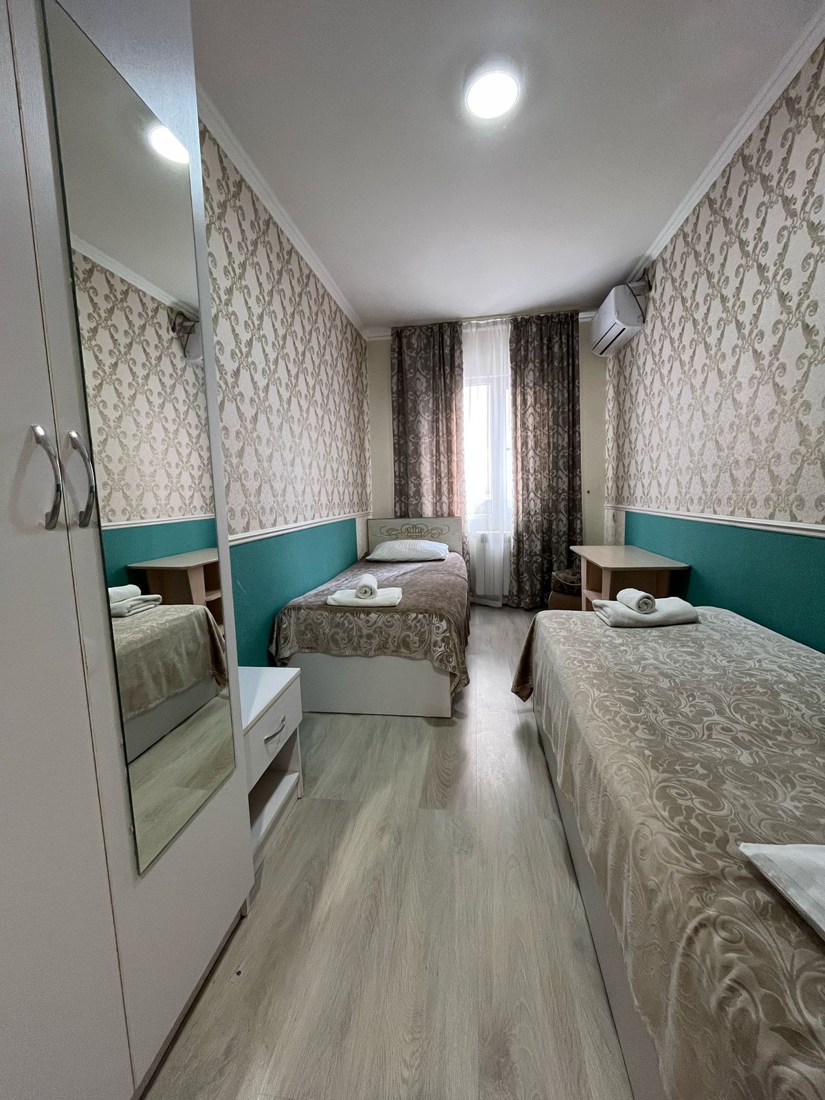 Семейный номер с балконом