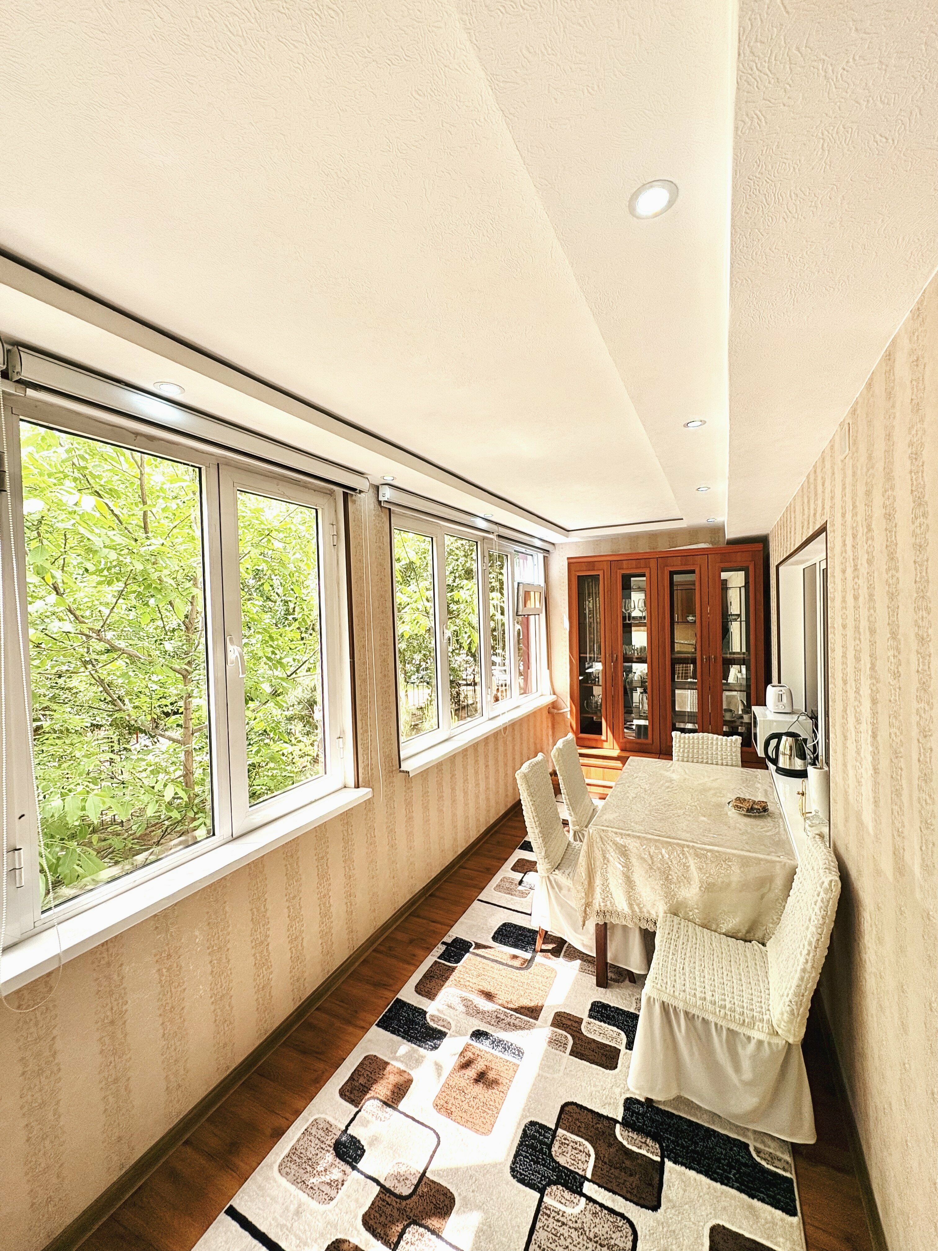 Cемейный номер с собственной ванной комнатой