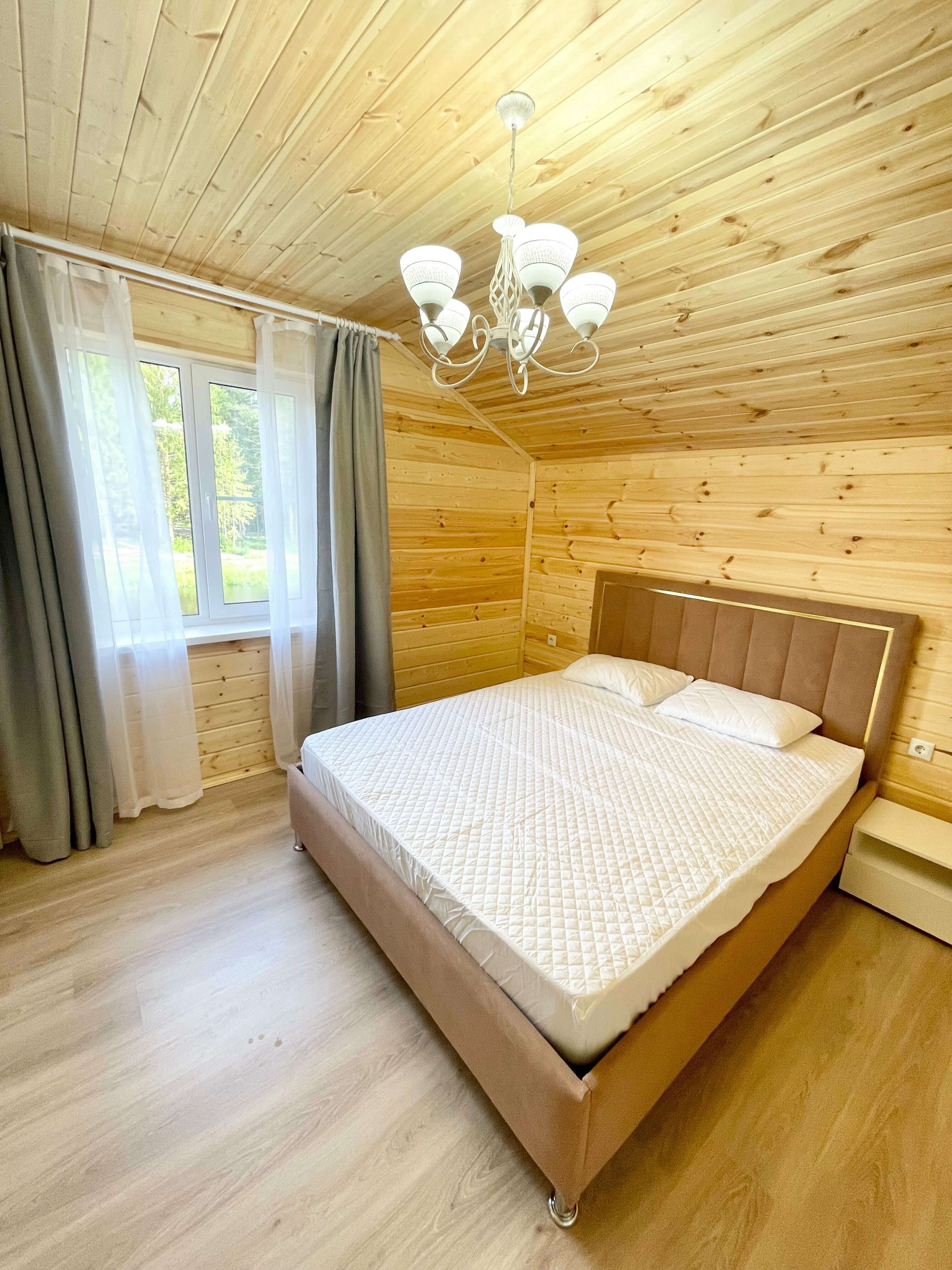 Дом с видом на озеро