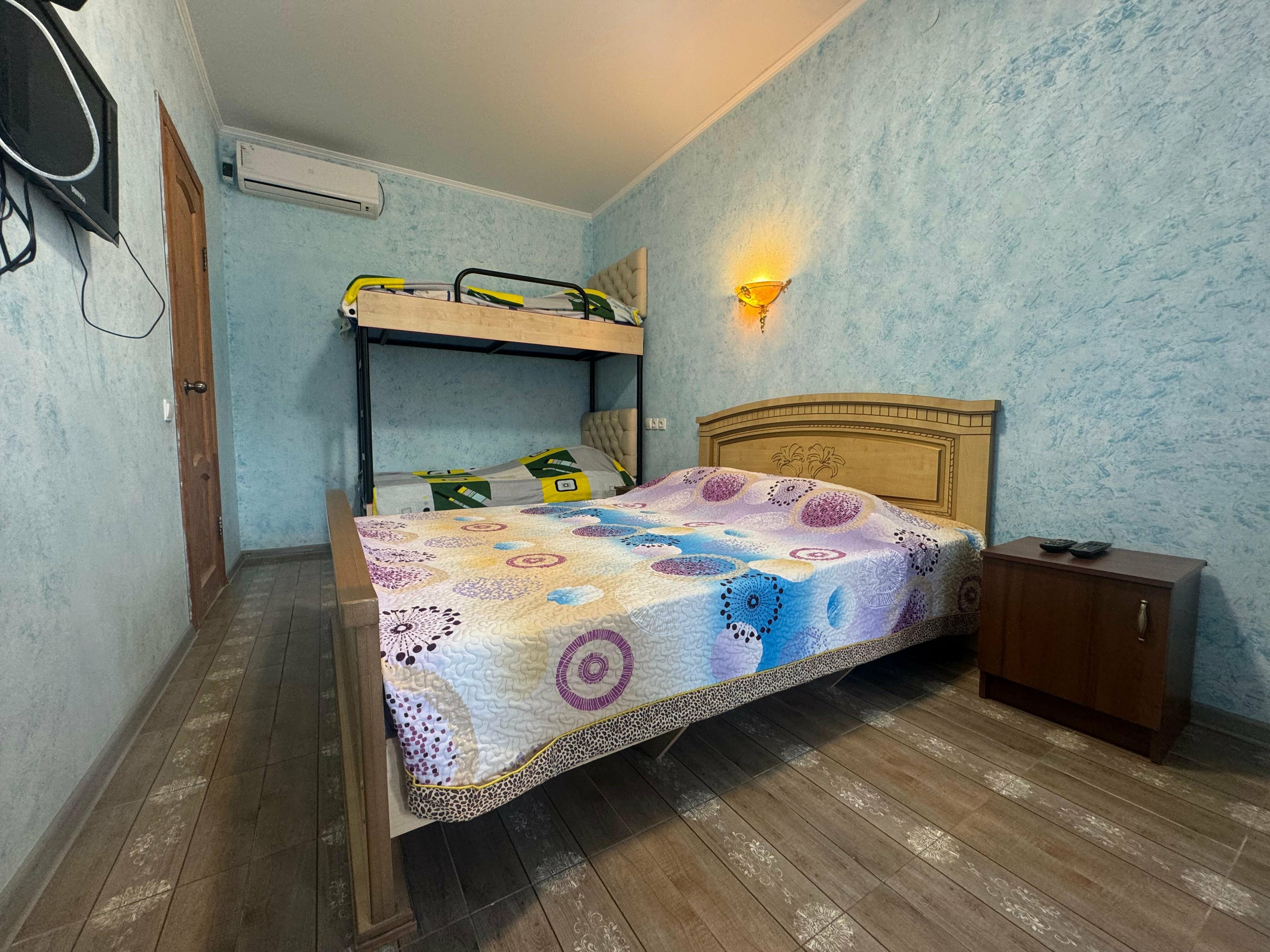 Стандартный четырехместный номер