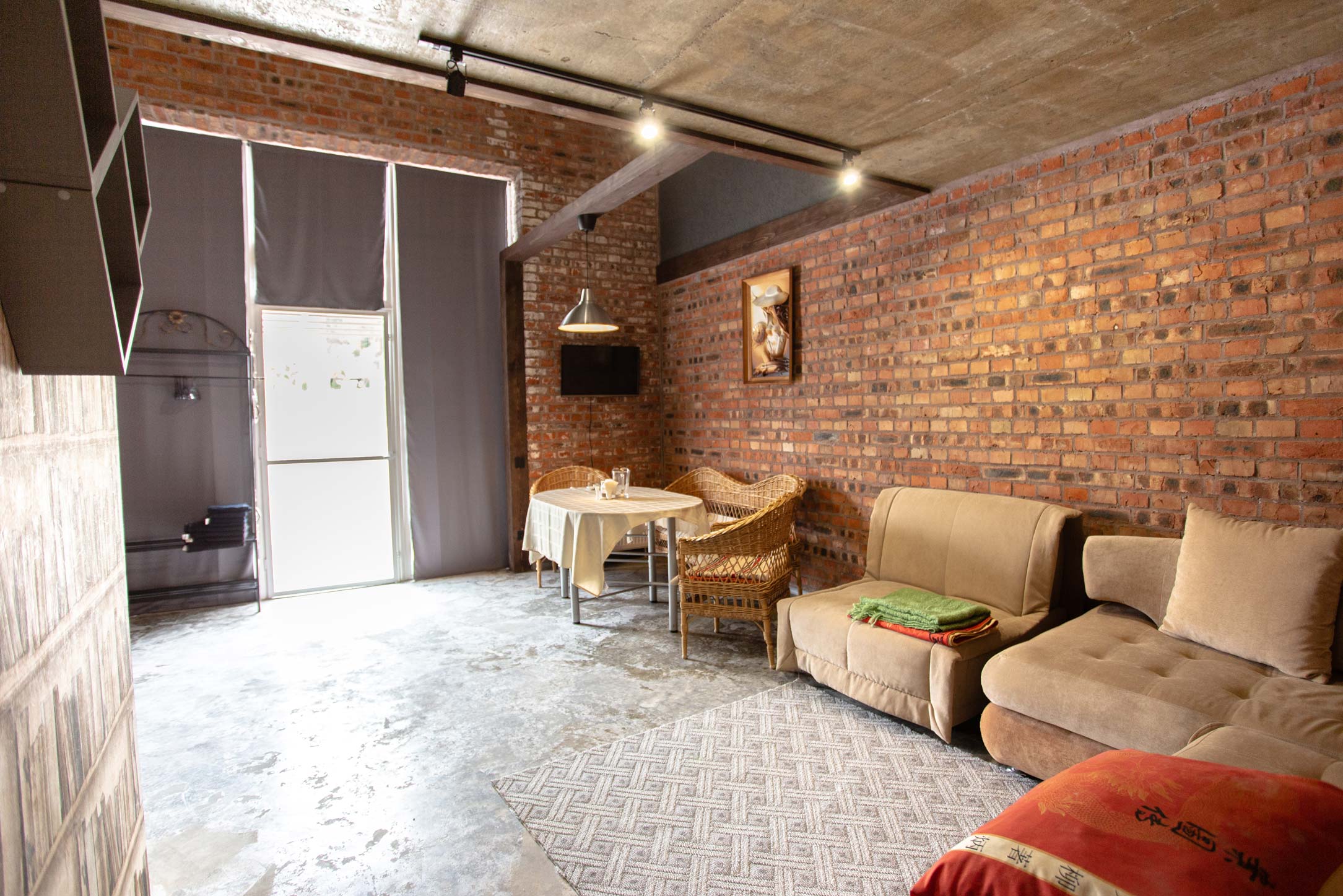 Двухэтажный дизайнерский лофт