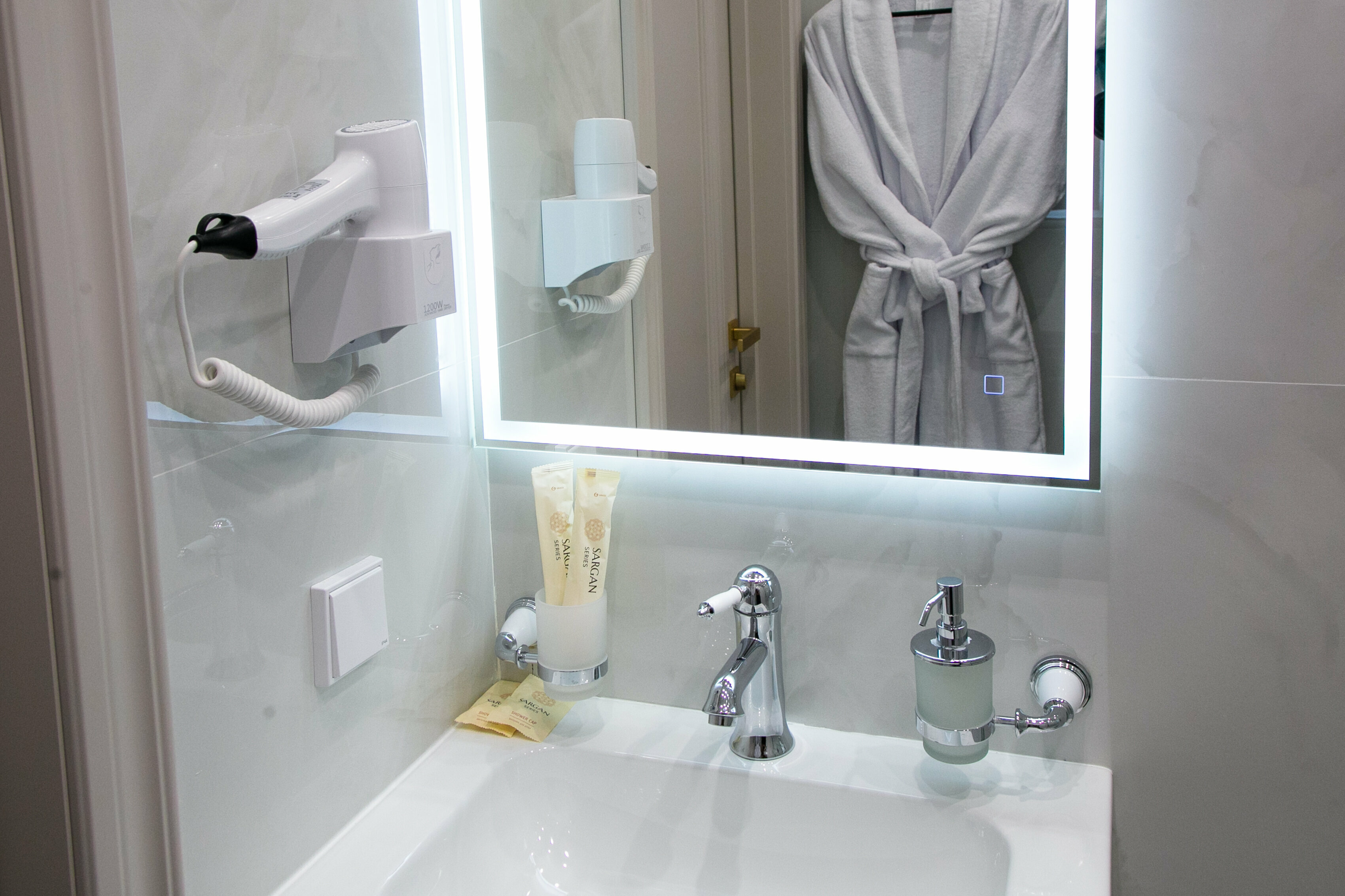 Полулюкс с одной кроватью