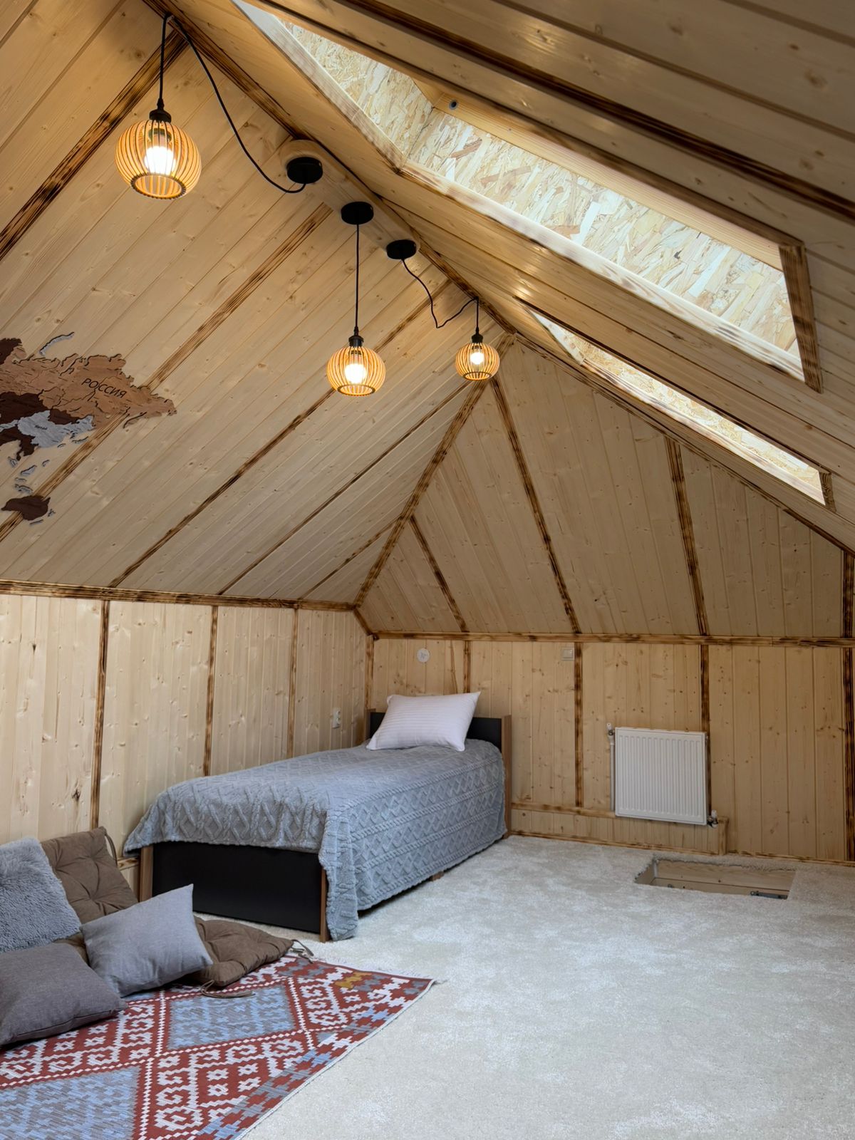 Двухуровневый четырехместный номер