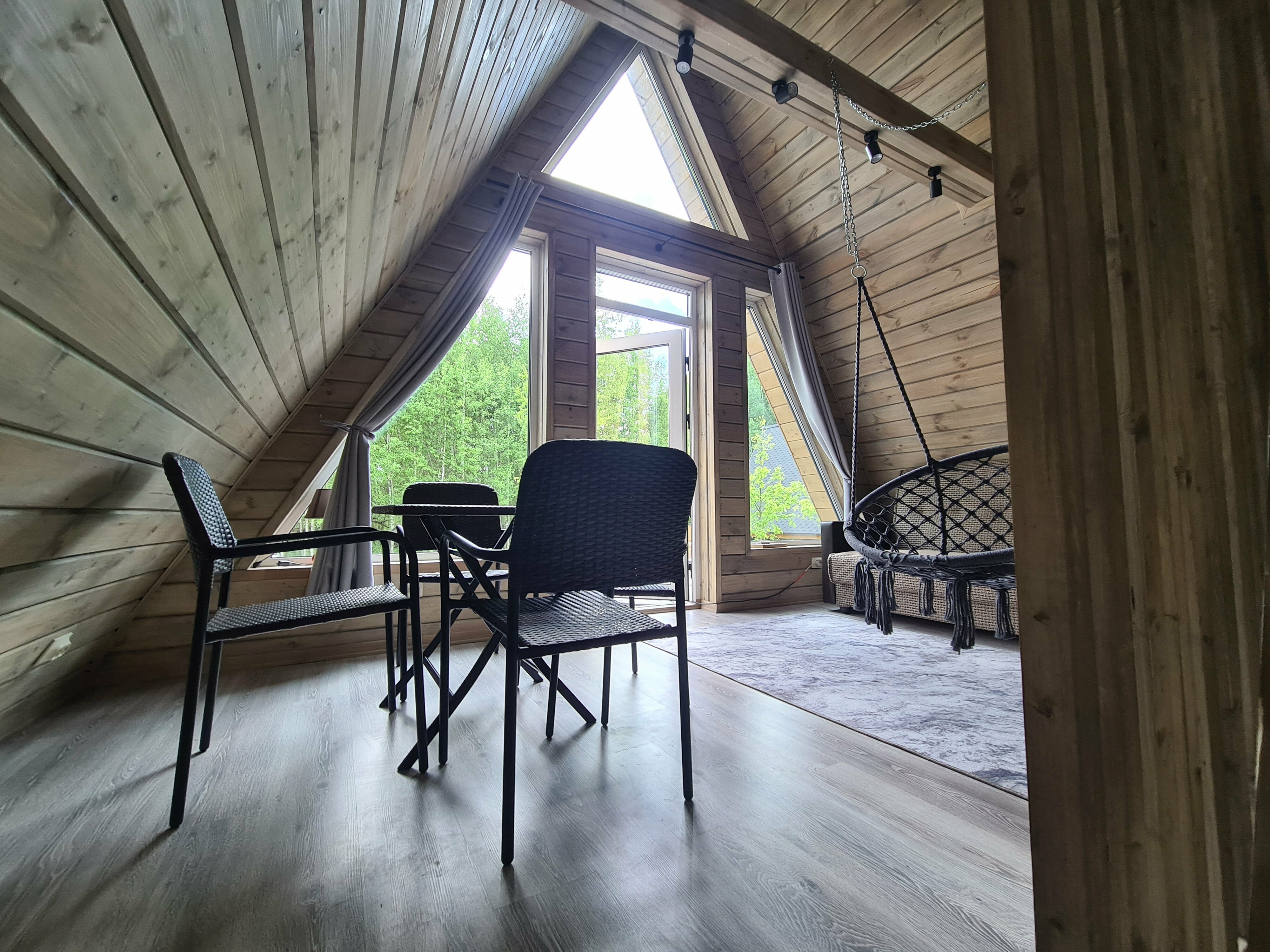 Дом с видом на лес