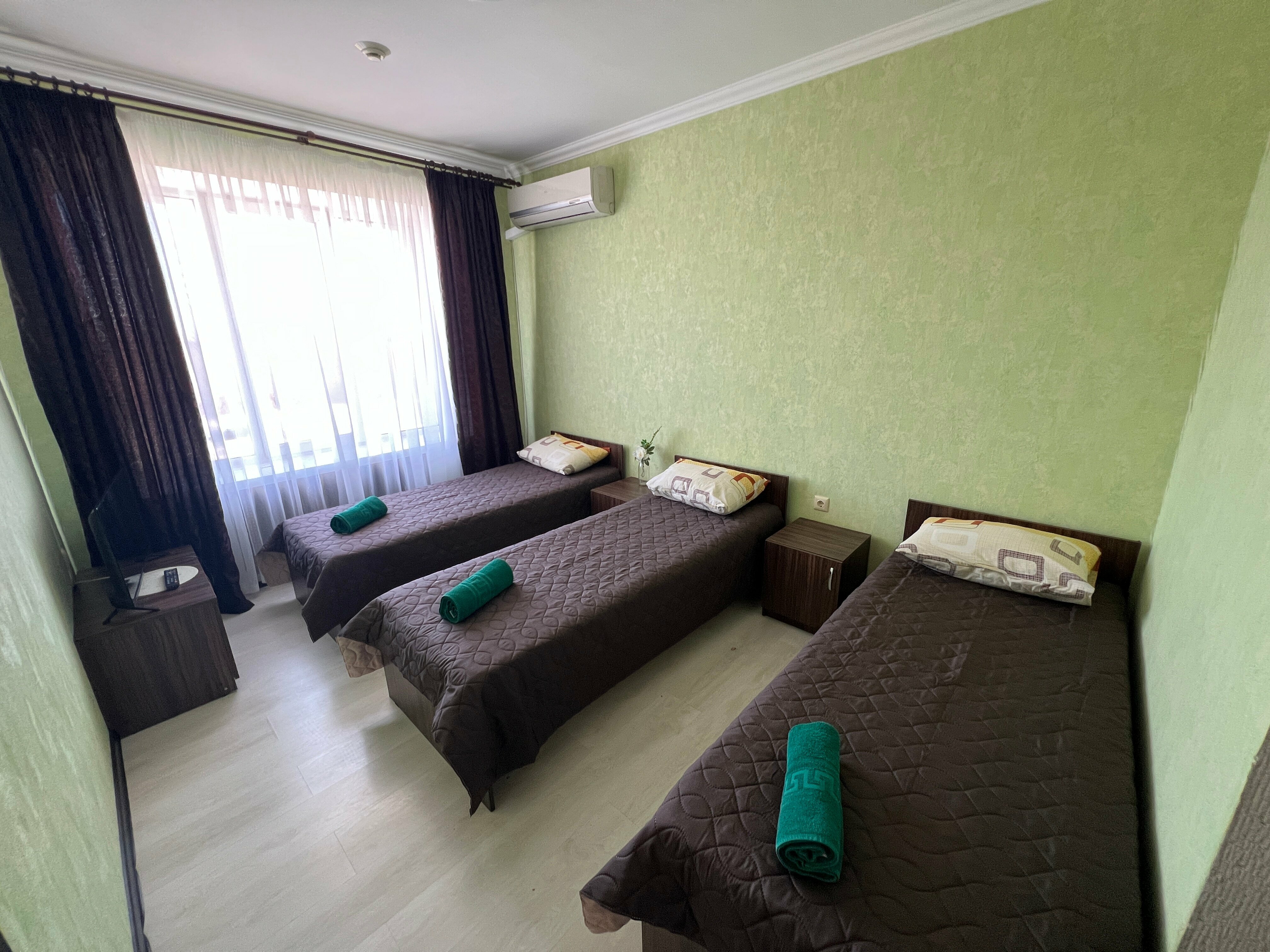 Пятиместный двухкомнатный