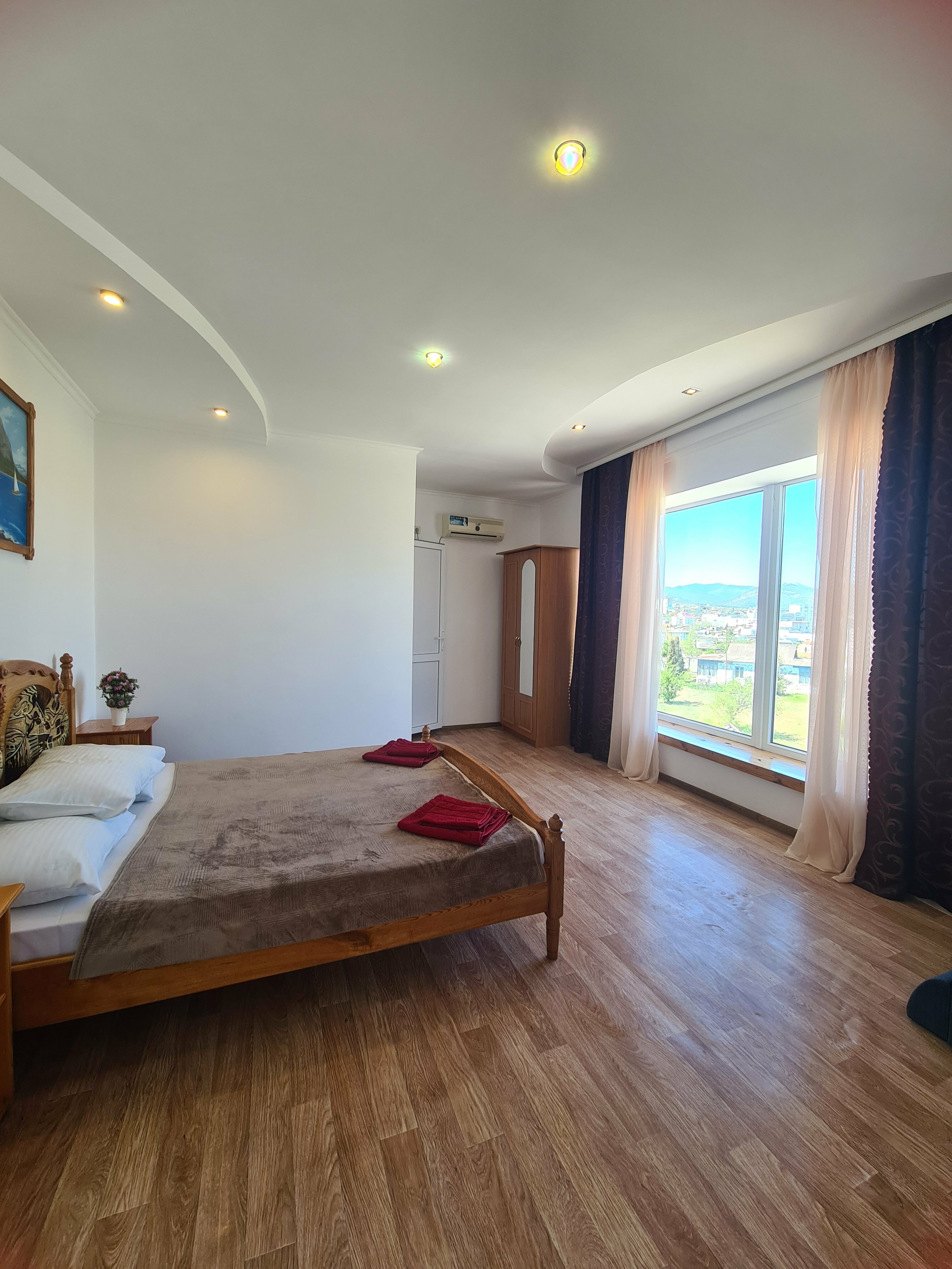 Люкс с видом на город