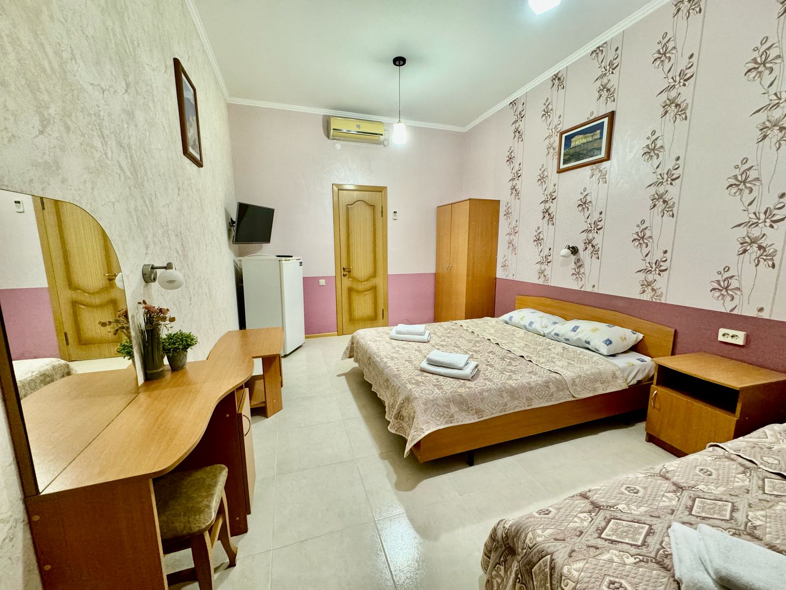 Стандартный трехместный номер